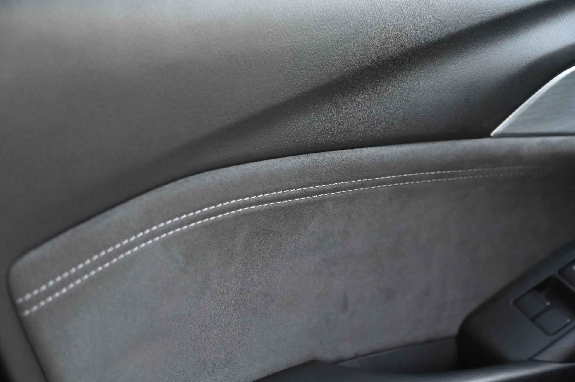 Mazda CX-3 SkyActiv-G 120 6MT GT-M met White/Leather Pack *Trekhaak* *Dealeronderhouden* - 17/36