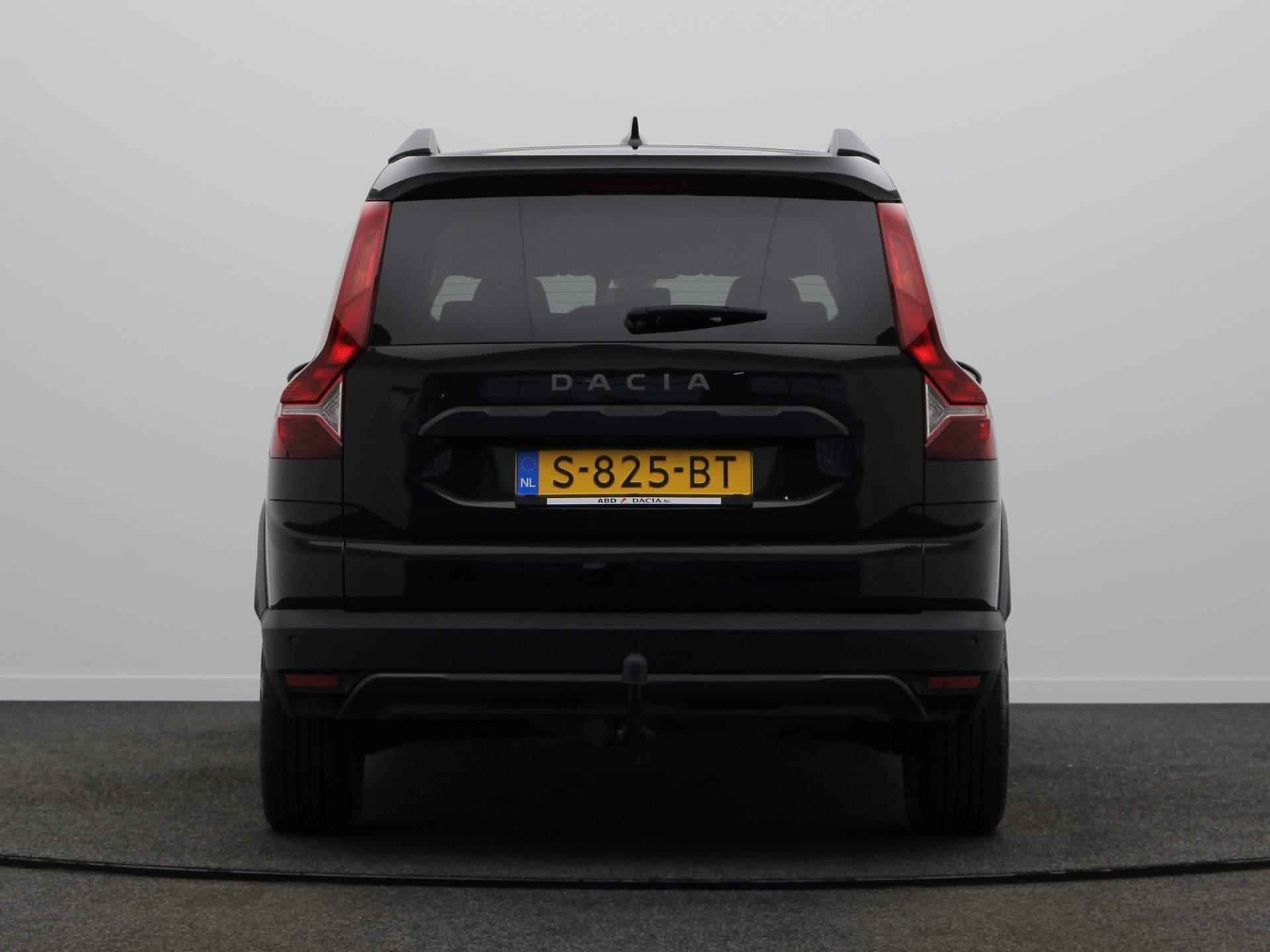 Dacia Jogger TCe 100pk Bi-Fuel Extreme 7p. | Pack Extreme | Trekhaak |Apple Carplay / Android Auto | Stoelverwarming | Dodehoekdetectie | Achteruitrijcamera | - 7/51