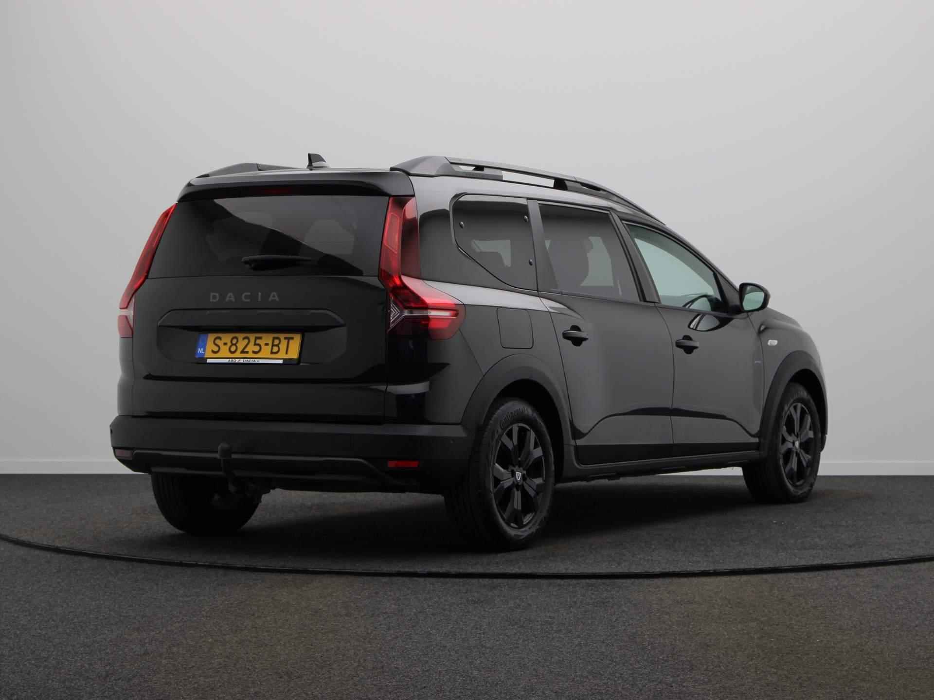 Dacia Jogger TCe 100pk Bi-Fuel Extreme 7p. | Pack Extreme | Trekhaak |Apple Carplay / Android Auto | Stoelverwarming | Dodehoekdetectie | Achteruitrijcamera | - 11/51