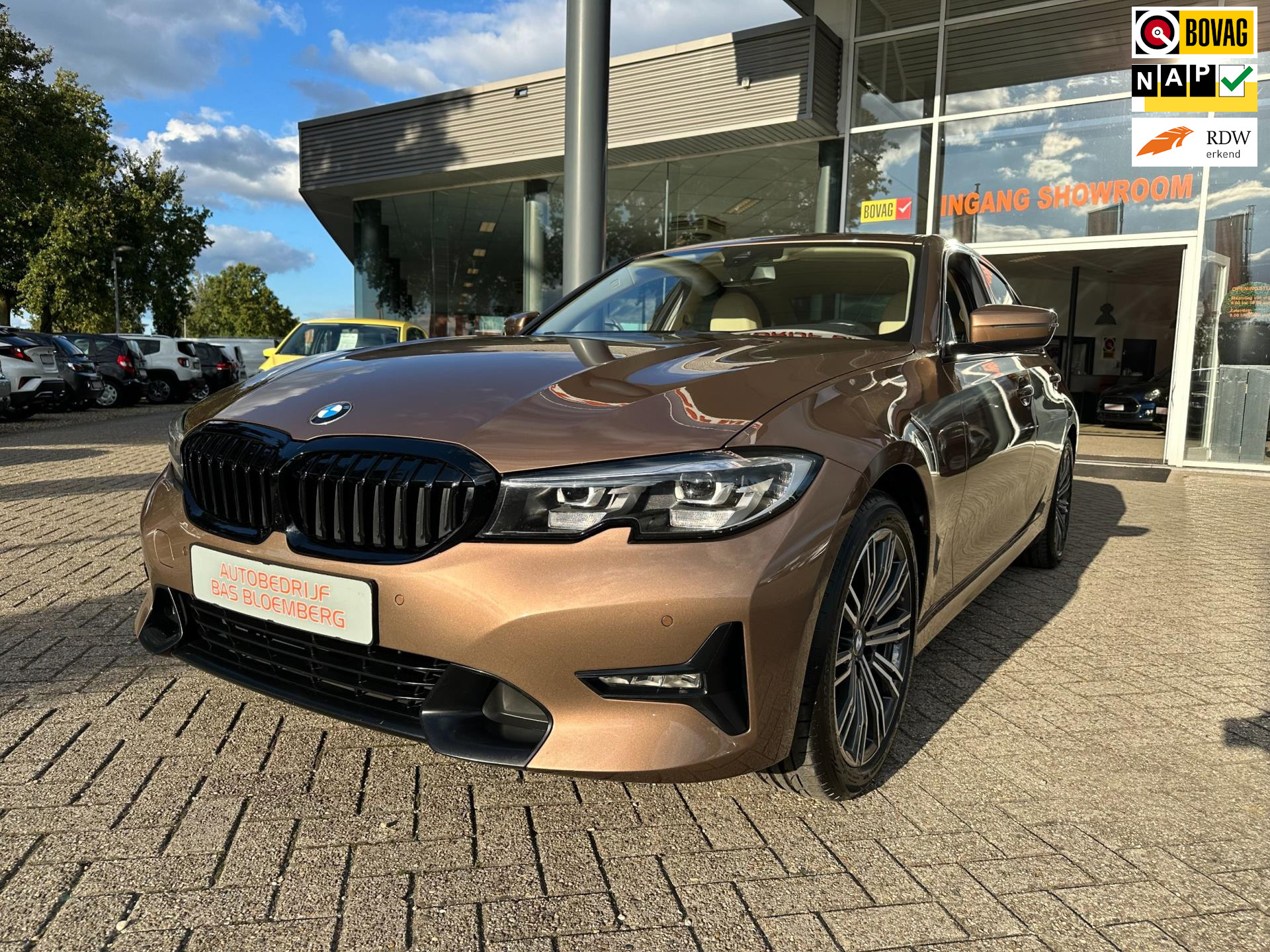 BMW 3-serie 320i High Executive Edition, Virtual, Sfeer, Led.