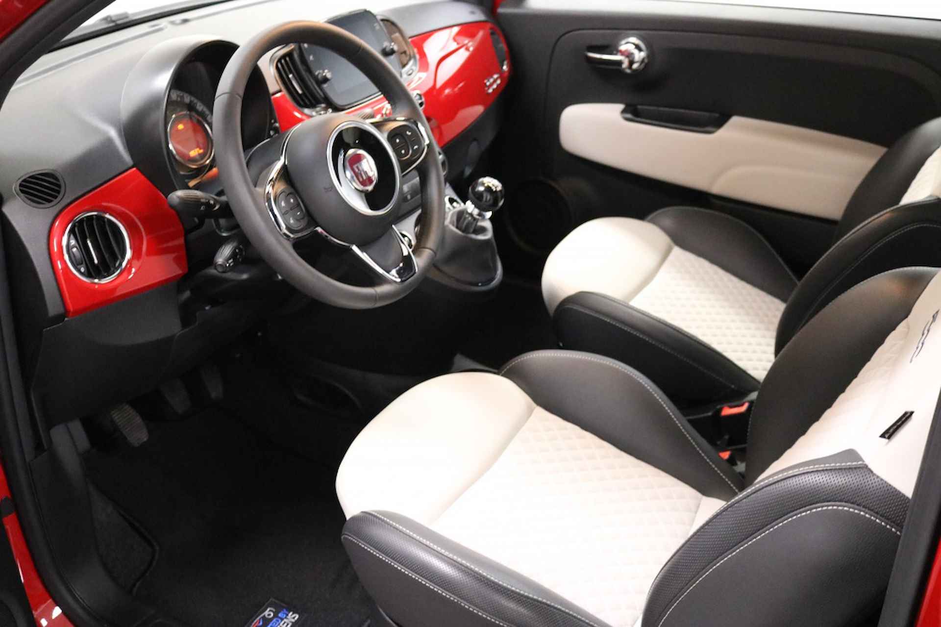 Fiat 500 1.0 Hybrid Dolcevita - 6/29