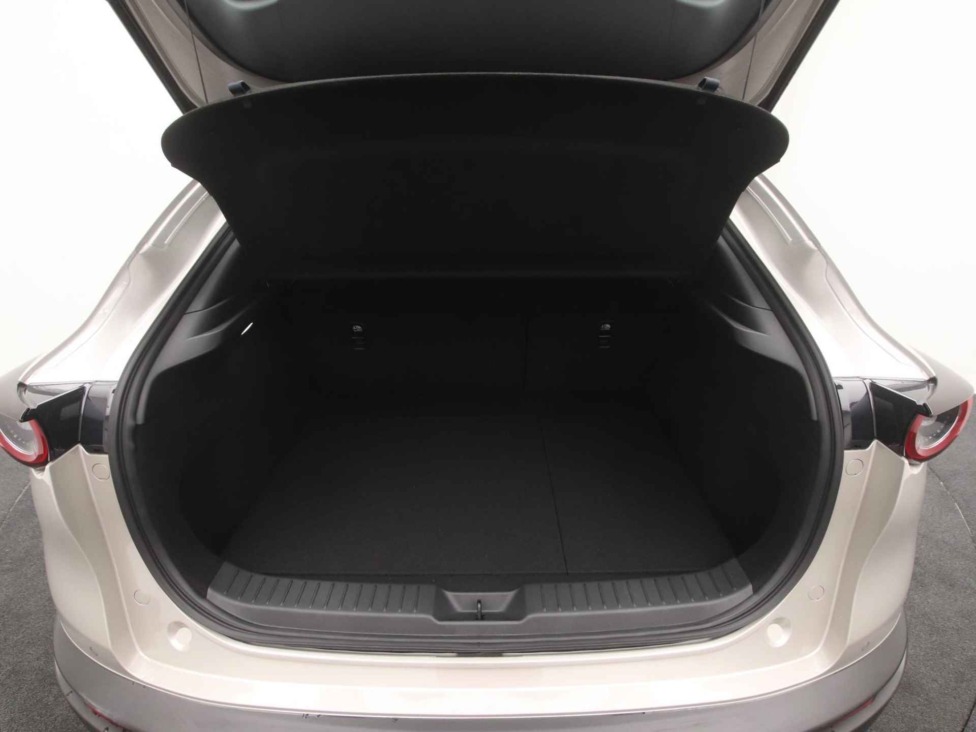 Mazda CX-30 2.0 e-SkyActiv-G Exclusive-line automaat met Black Comfort Pack | demo voordeel - 17/46
