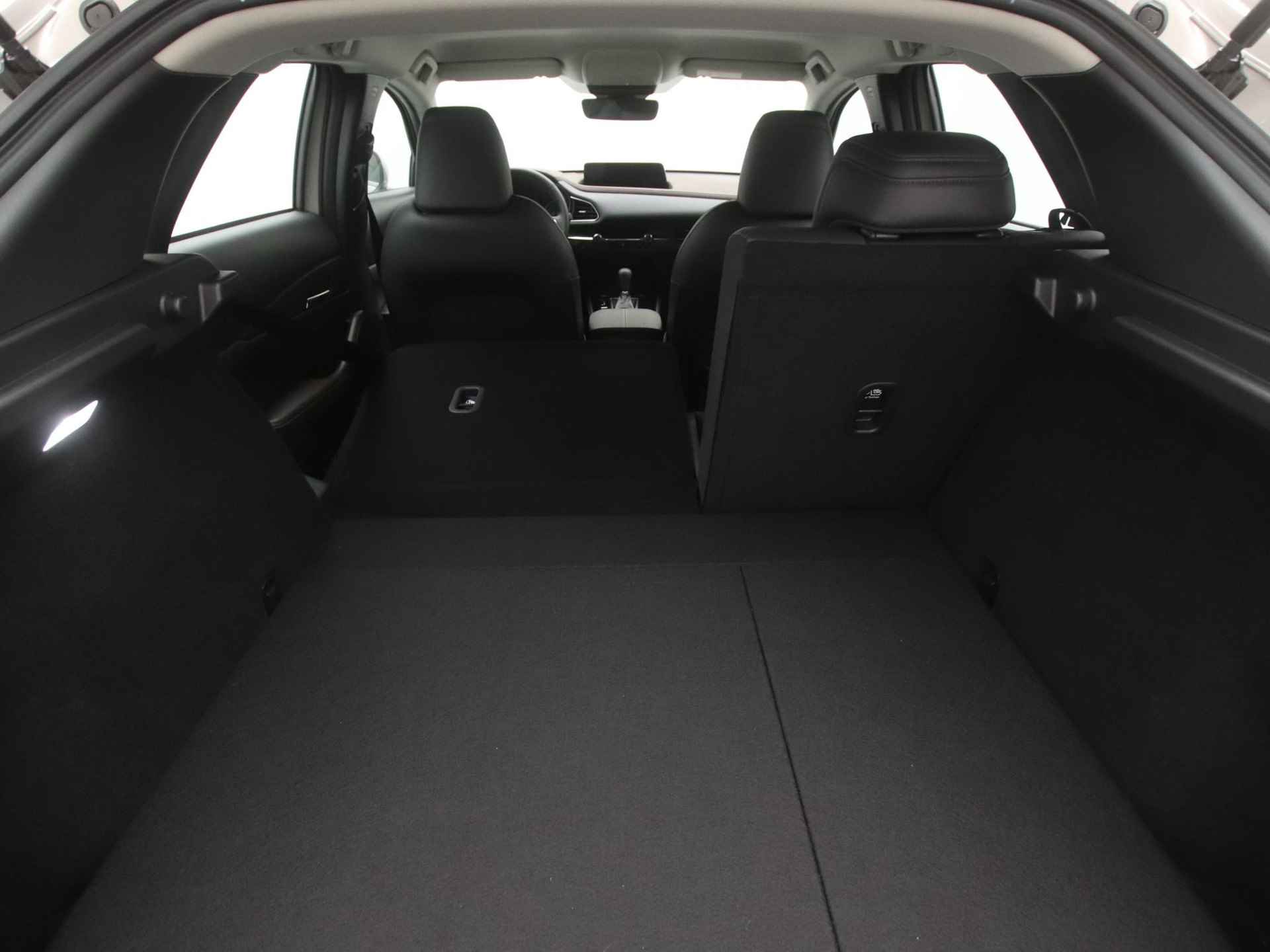 Mazda CX-30 2.0 e-SkyActiv-G Exclusive-line automaat met Black Comfort Pack | demo voordeel - 18/46