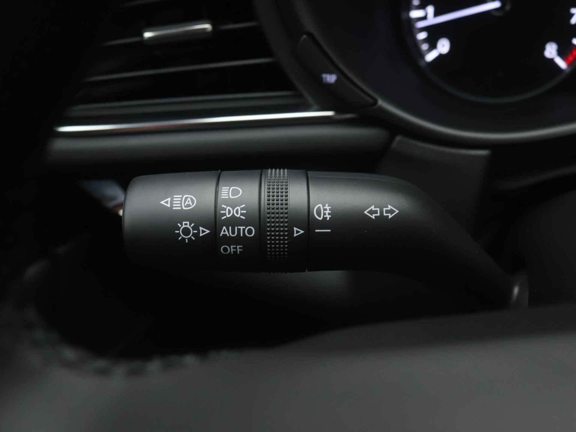 Mazda CX-30 2.0 e-SkyActiv-G Exclusive-line automaat met Black Comfort Pack | demo voordeel - 27/46