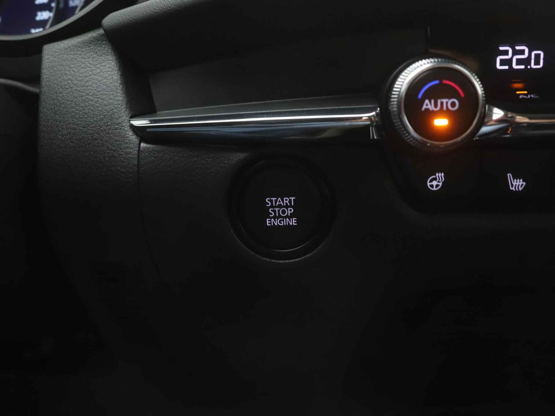 Mazda CX-30 2.0 e-SkyActiv-G Exclusive-line automaat met Black Comfort Pack | demo voordeel - 30/46