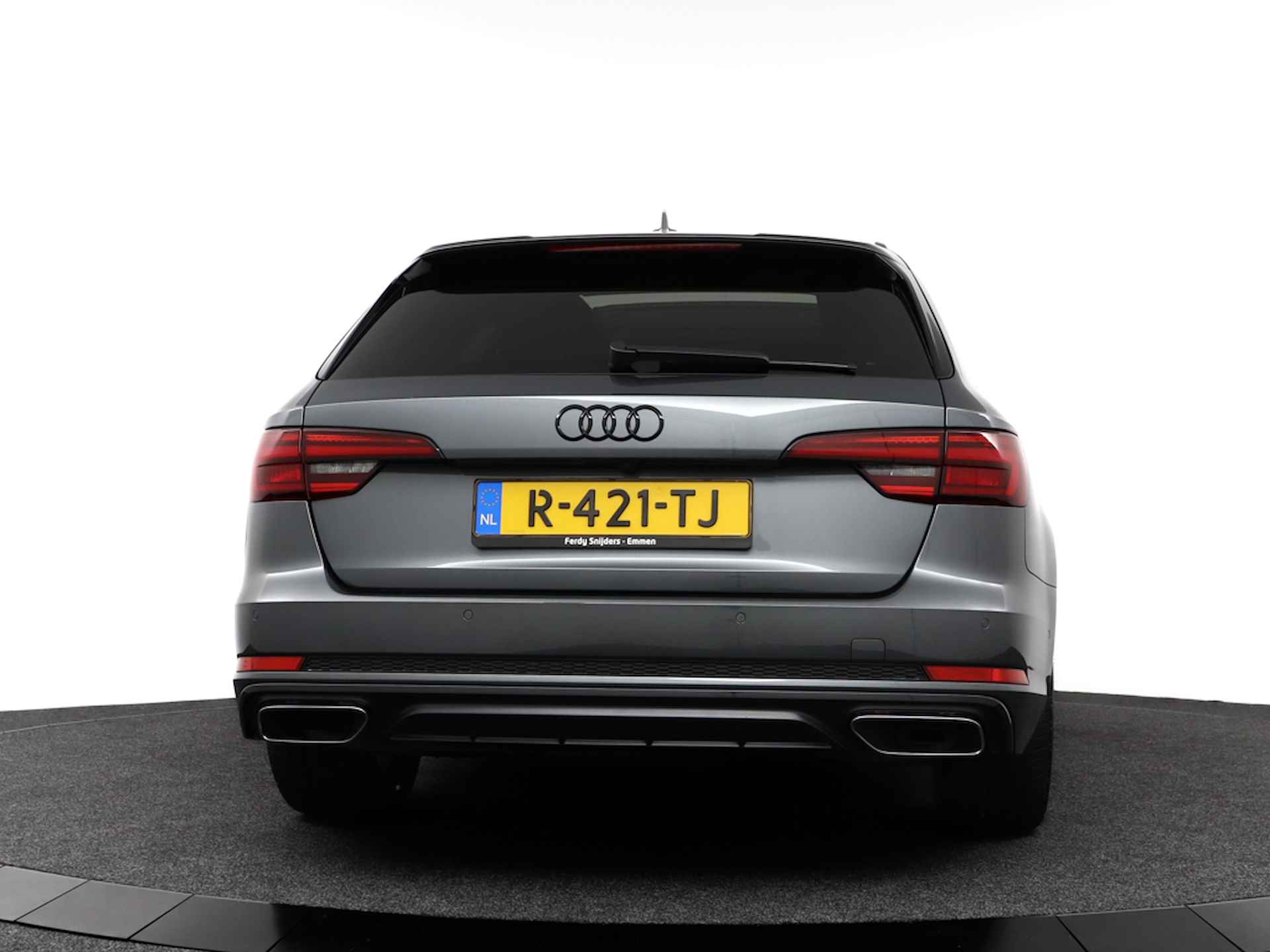 Audi A4 Avant 40 TFSI Sport 200 PK 3x S-LINE Black edition, 12 MND BOVAG GARANTIE - NIEUWSTAAT! | Head-Up | Virtual | 360 Camera | Elek.Trekhaak | Panorama | BOMVOL !!! --RIJKLAAR ZONDER MEERPRIJS - 21/62