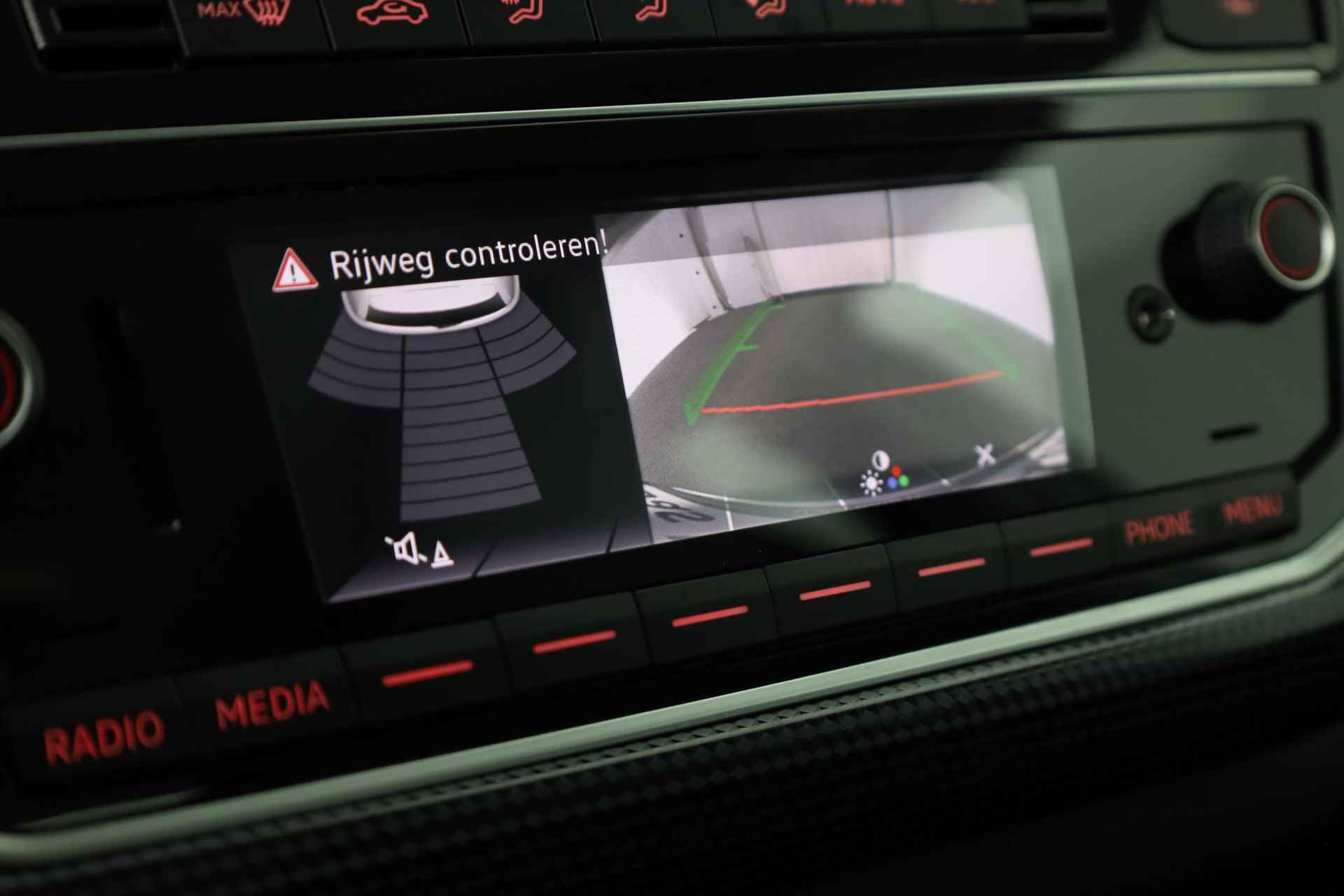 Volkswagen Up! 1.0 65PK | Camera | Navigatie via Apple CarPlay / Android Auto  | DAB | Lane assist - 7/33