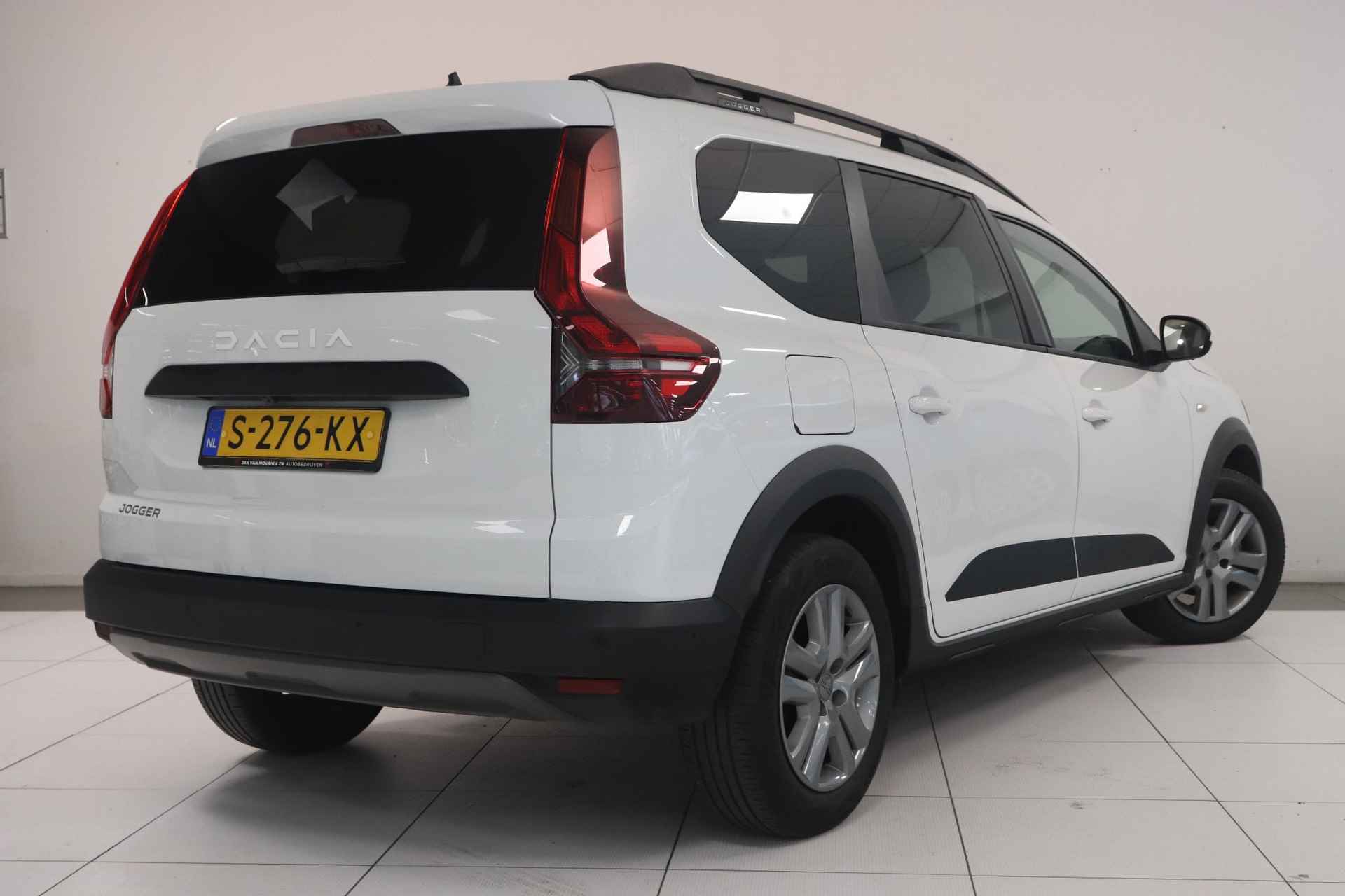 Dacia Jogger 1.0 TCe 110 Expression 7p.  | 7-persoons | Navigatie | Achteruitrijcamera | - 3/33