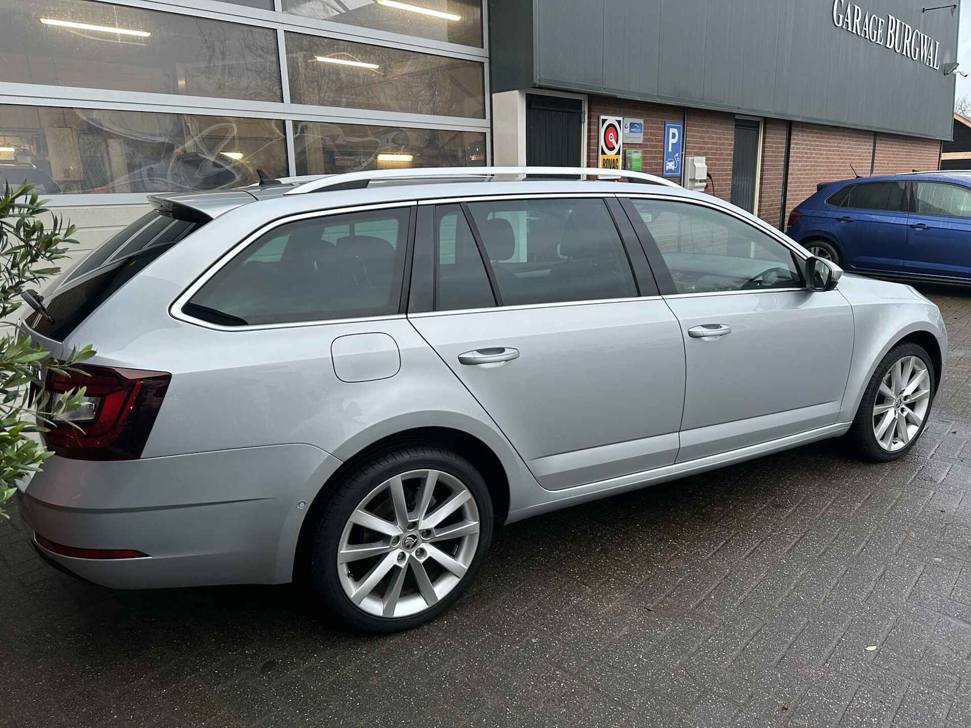 Skoda Octavia Combi 1.5 TSI Business Edition *ALL-IN PRIJS* - 10/31