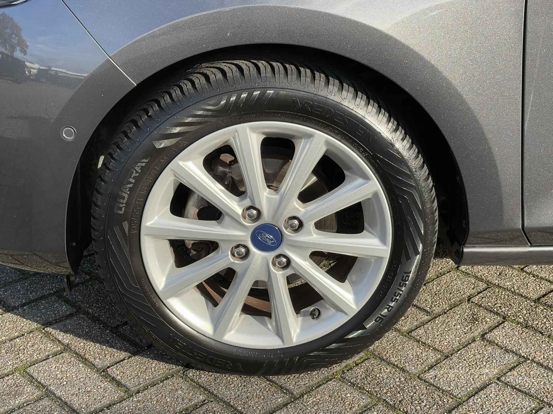 Ford Fiesta 1.0 EcoBoost 100pk 5dr Titanium | Trekhaak | Navigatie | Camera Achter | Voorruitverwarming | B&O Geluid | - 25/32