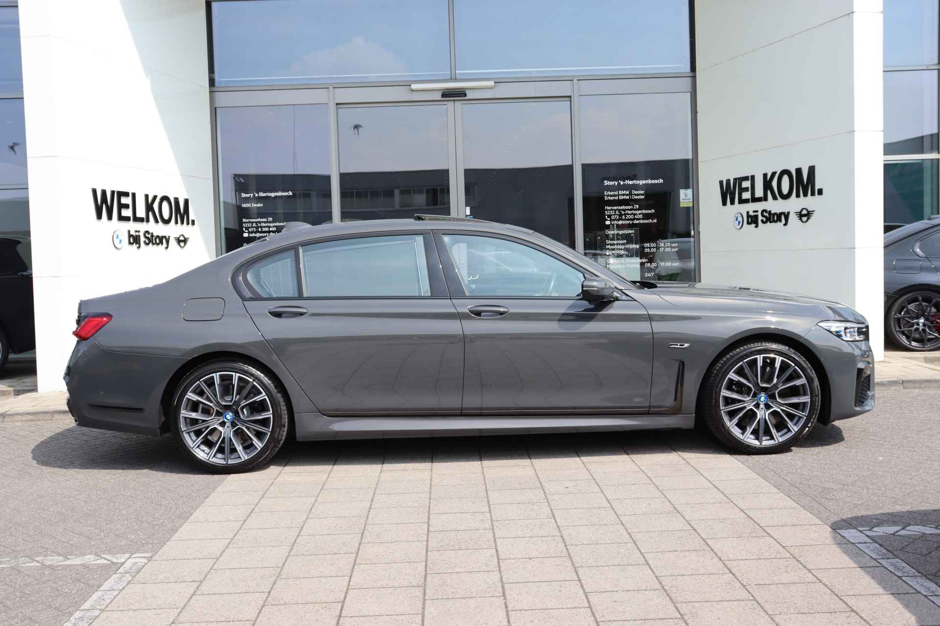 BMW 7 Serie 745Le High Executive M Sport Automaat / Schuif-kanteldak / Active Steering / Laserlight / Soft Close / Parking Assistant / Harman Kardon / Head-Up / Live Cockpit Professional - 10/33