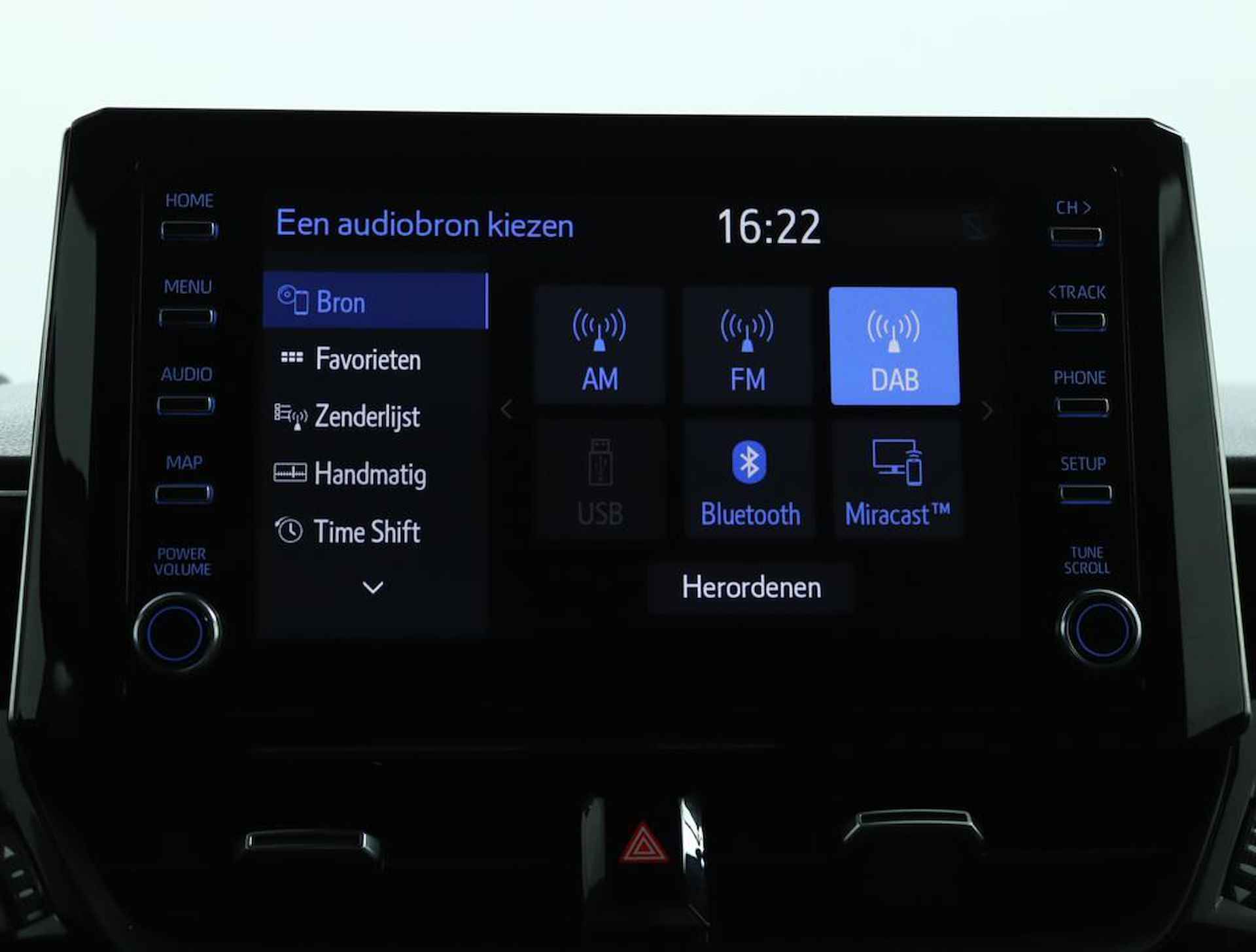 Suzuki Swace 1.8 Hybrid Select | Automaat | Stuurverwarming | Stoelverwarming | Apple car play, Android auto | Climate control | Cruise control | Camera | - 9/55
