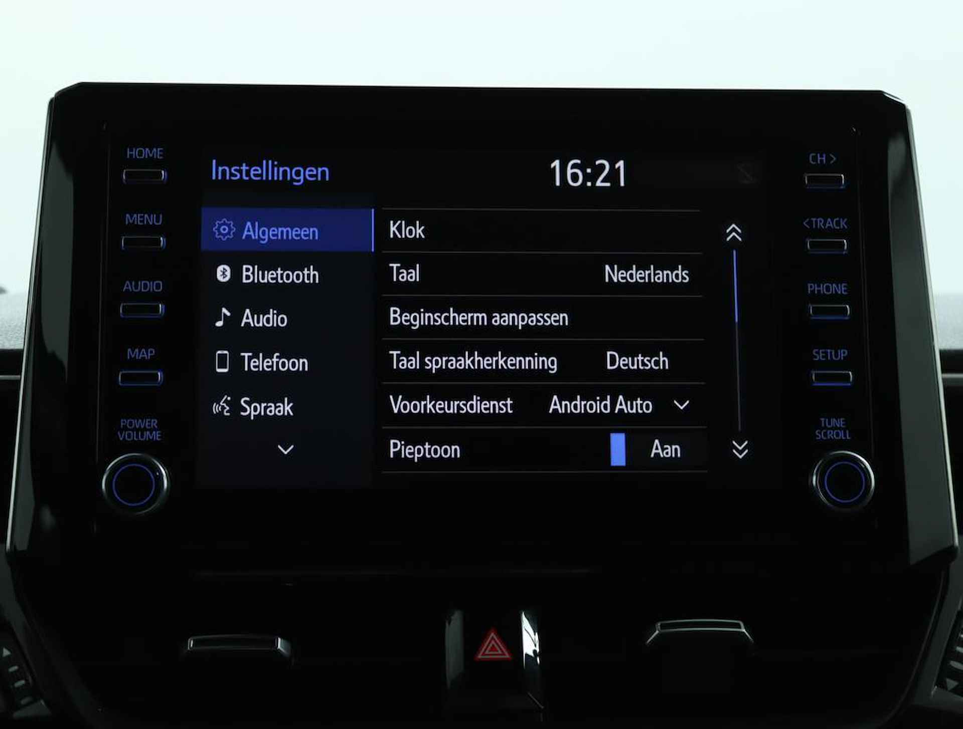 Suzuki Swace 1.8 Hybrid Select | Automaat | Stuurverwarming | Stoelverwarming | Apple car play, Android auto | Climate control | Cruise control | Camera | - 53/55