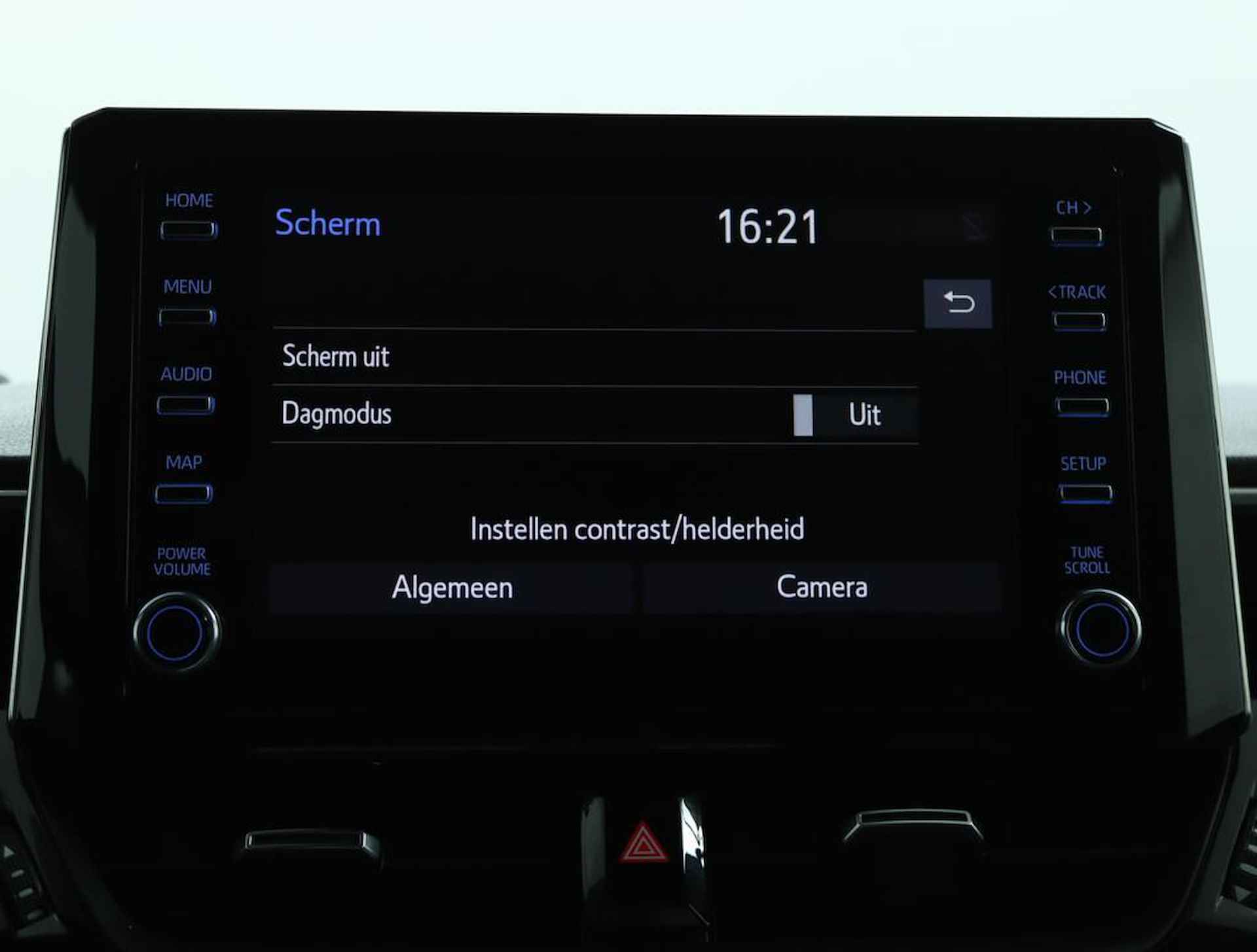 Suzuki Swace 1.8 Hybrid Select | Automaat | Stuurverwarming | Stoelverwarming | Apple car play, Android auto | Climate control | Cruise control | Camera | - 54/55