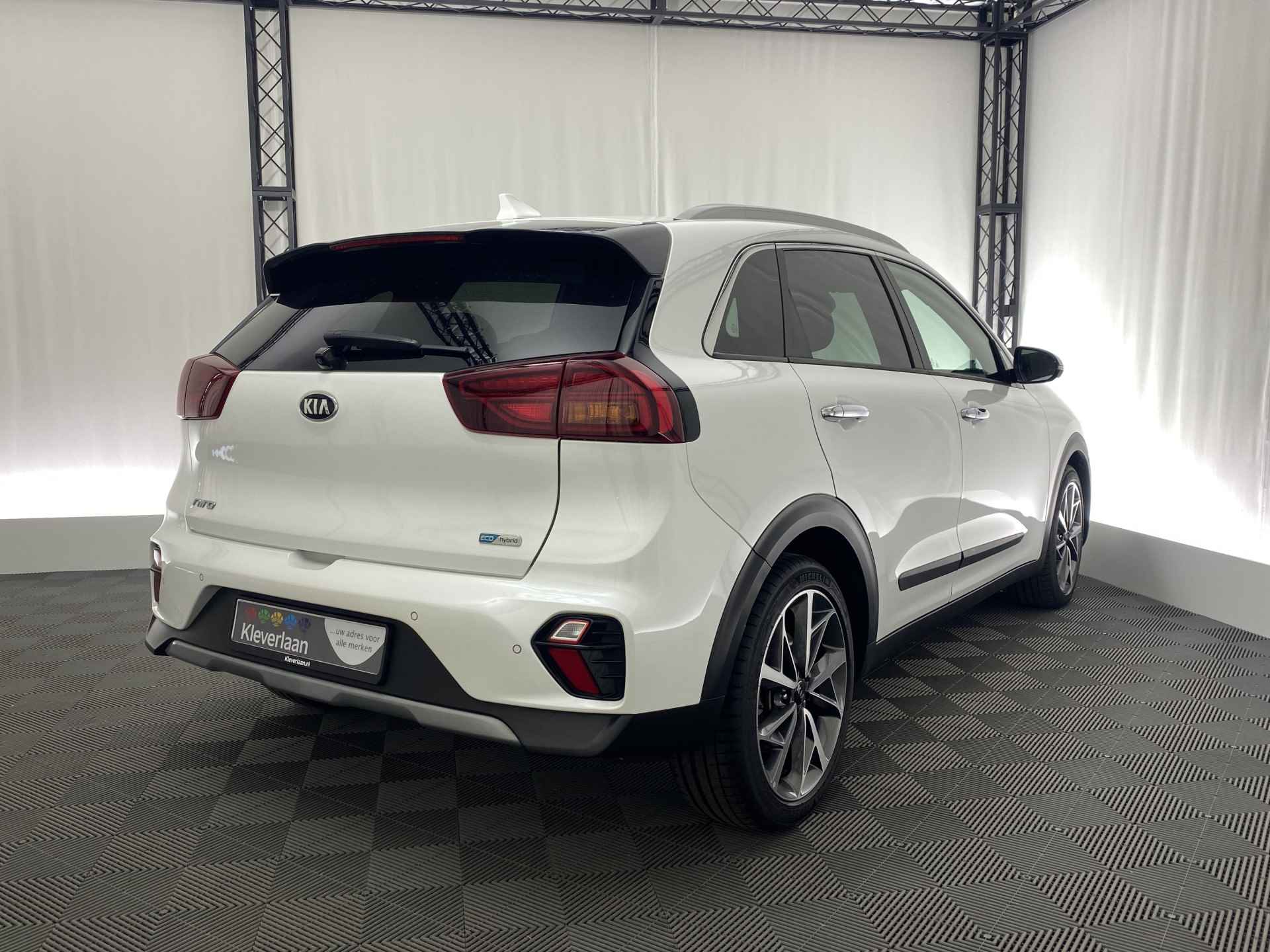 Kia Niro 1.6 GDi Hybrid DynamicPlusLine Automaat | Apple Carplay | Navi | Elek. Bestuurdersstoel Memory | 141 Pk | - 6/44