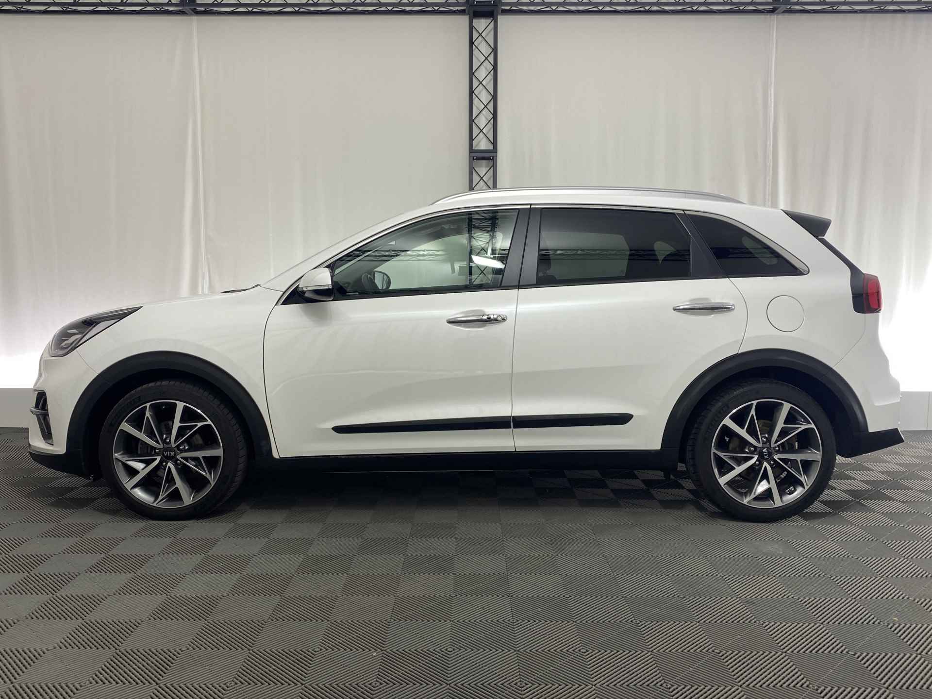 Kia Niro 1.6 GDi Hybrid DynamicPlusLine Automaat | Apple Carplay | Navi | Elek. Bestuurdersstoel Memory | 141 Pk | - 9/44