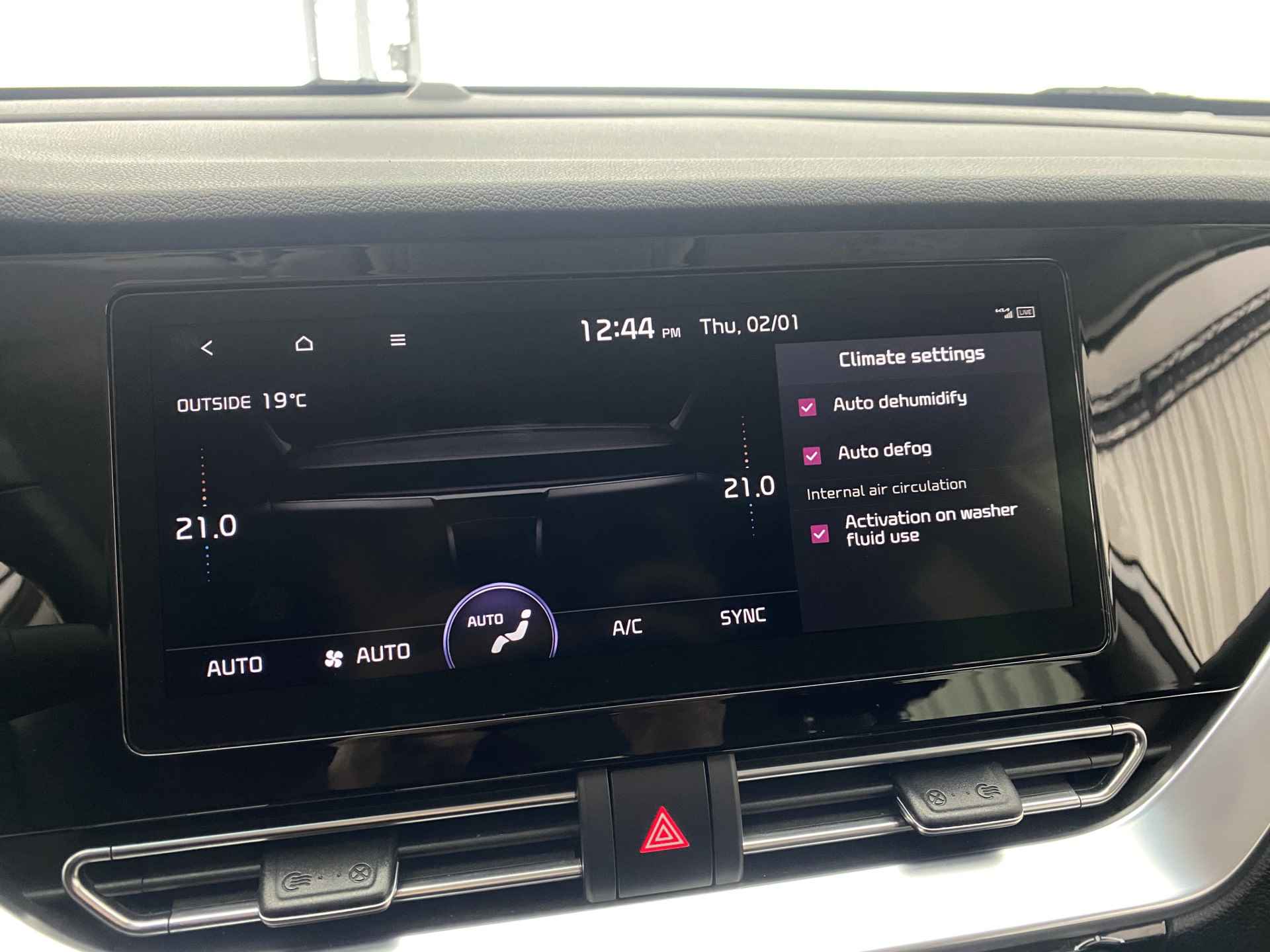 Kia Niro 1.6 GDi Hybrid DynamicPlusLine Automaat | Apple Carplay | Navi | Elek. Bestuurdersstoel Memory | 141 Pk | - 28/44