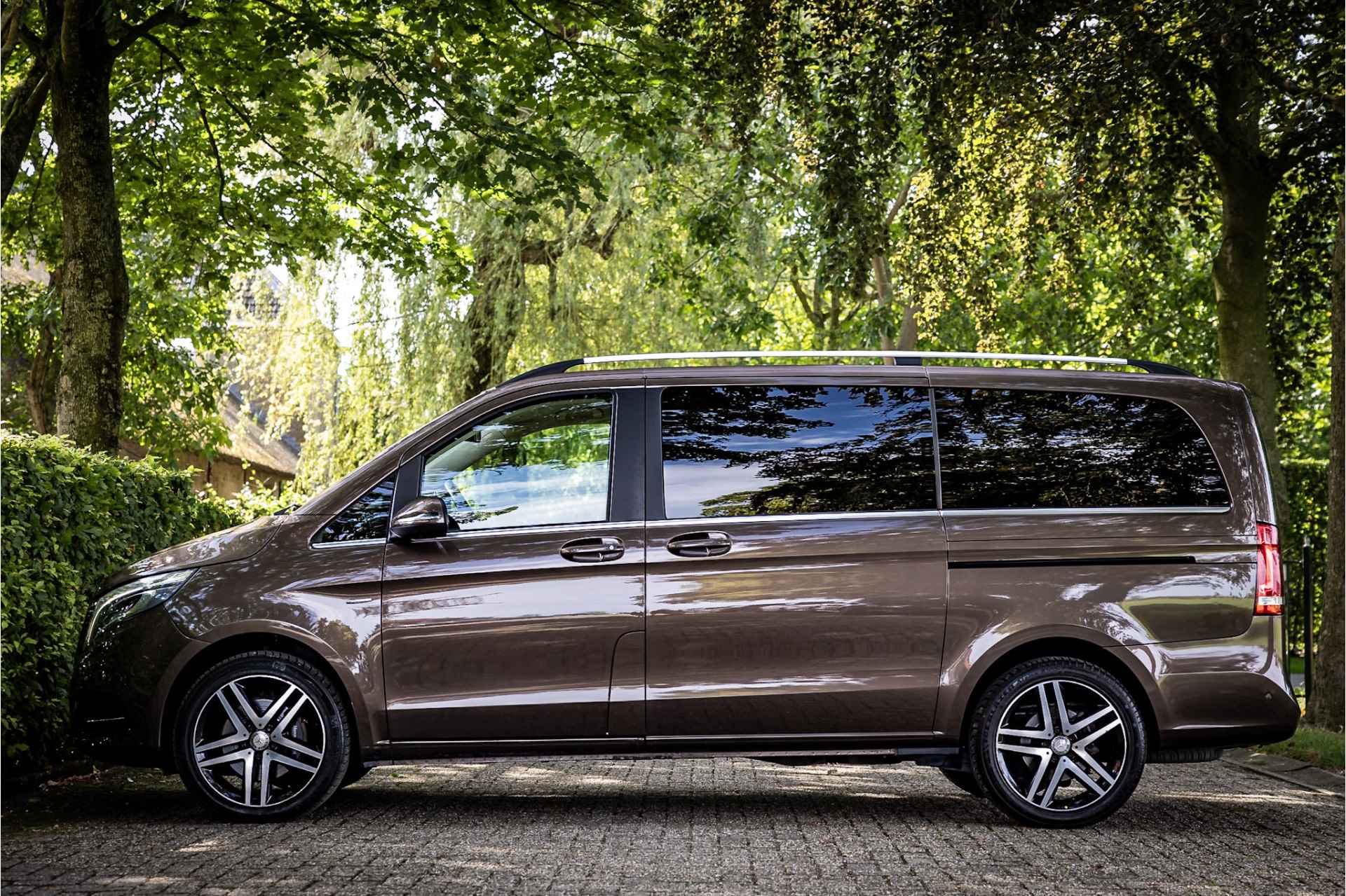 Mercedes-Benz V-Klasse 250d 4-MATIC Lang Avantgarde 7-Pers Burmester Elektrische Deuren Stoelventilatie Distronic - 3/29