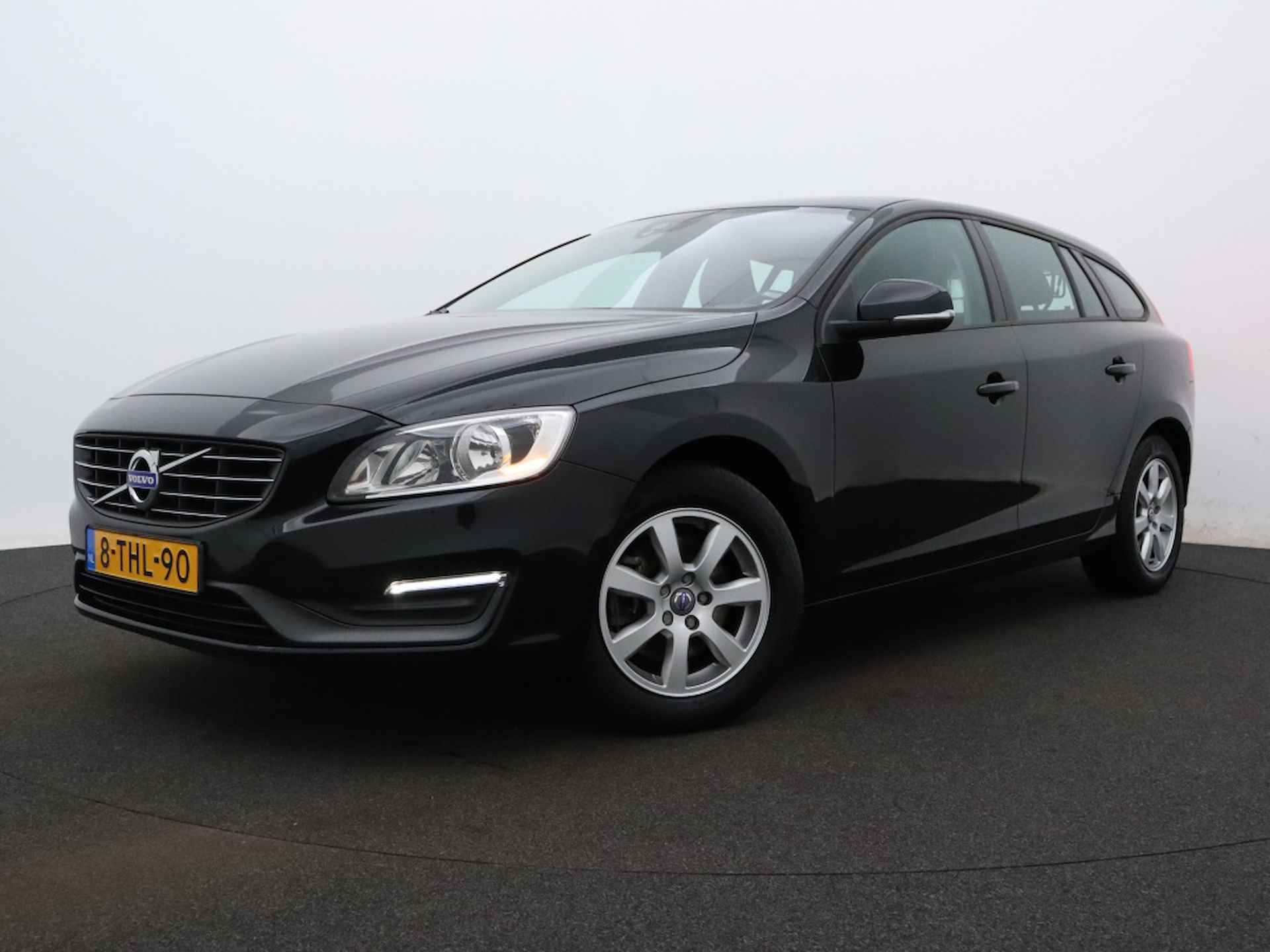 Volvo V60 1.6 T3 Navigatie | 12 maanden dealer garantie - 26/31