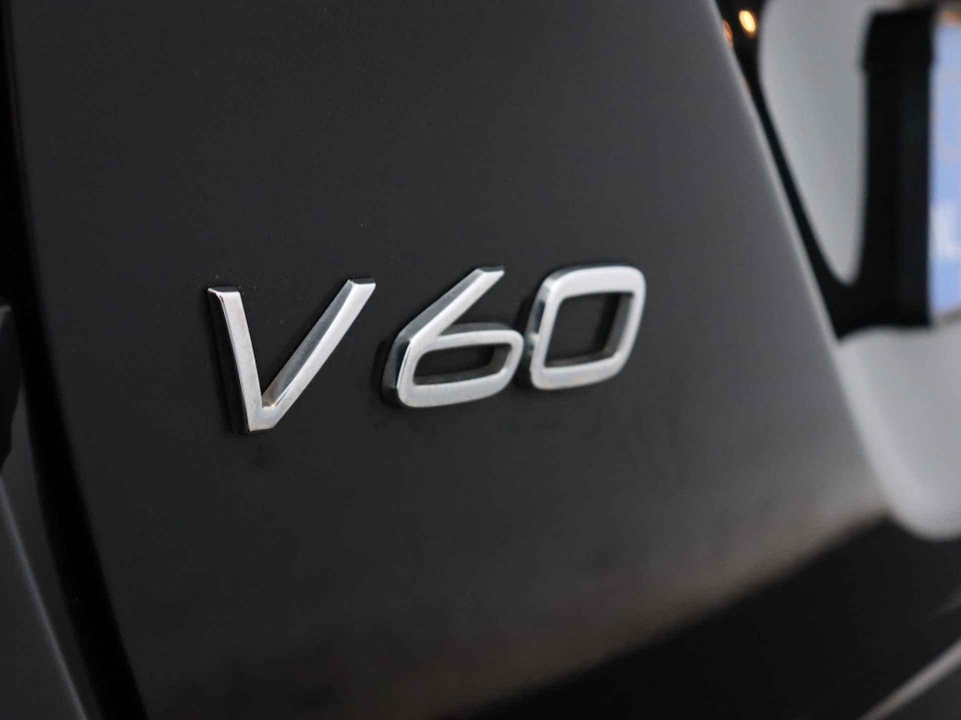 Volvo V60 1.6 T3 Navigatie | 12 maanden dealer garantie - 28/31