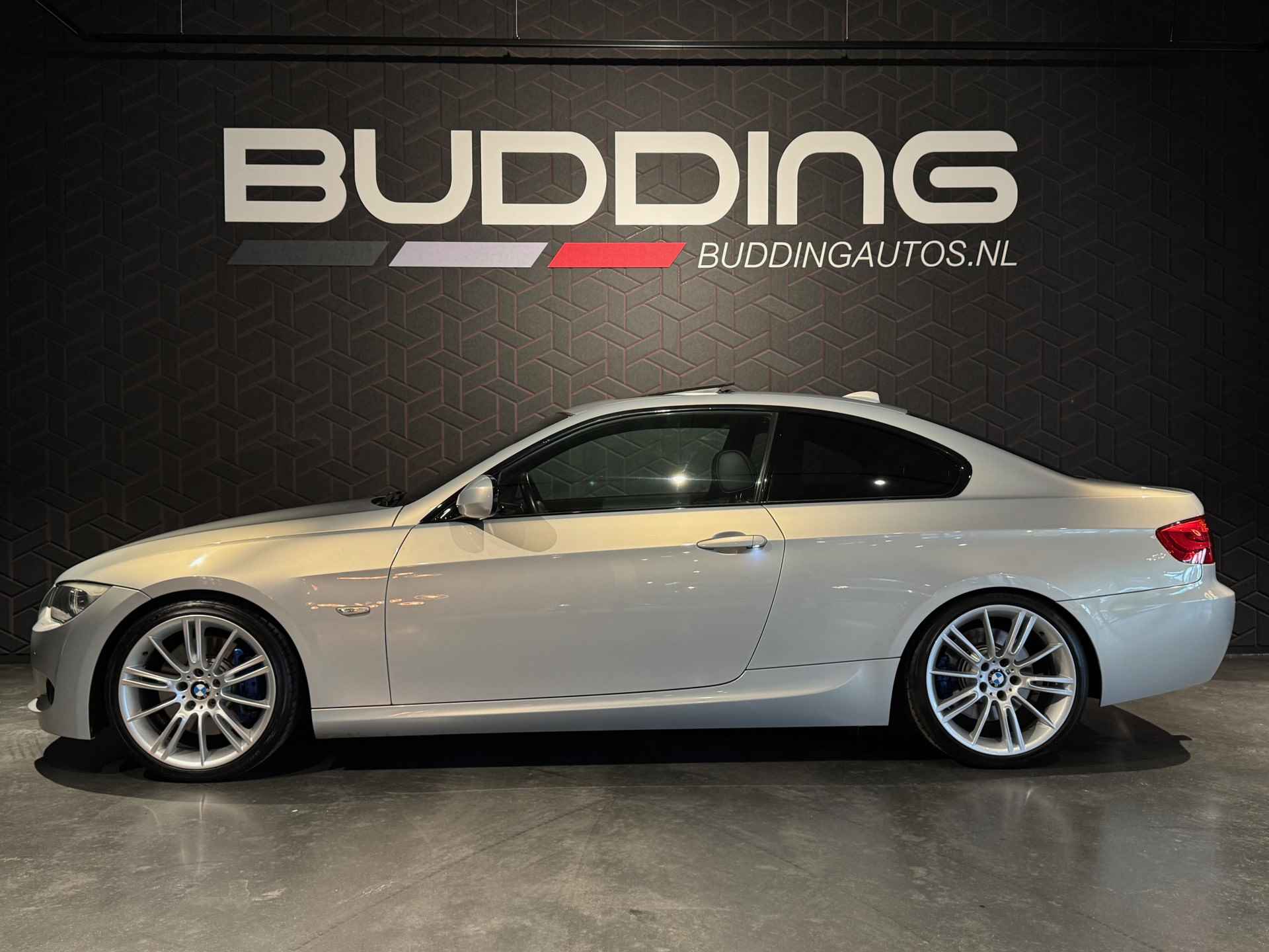 BMW 3-SERIE coupe 335i | M-sport | Orig NL | LCI - 8/29