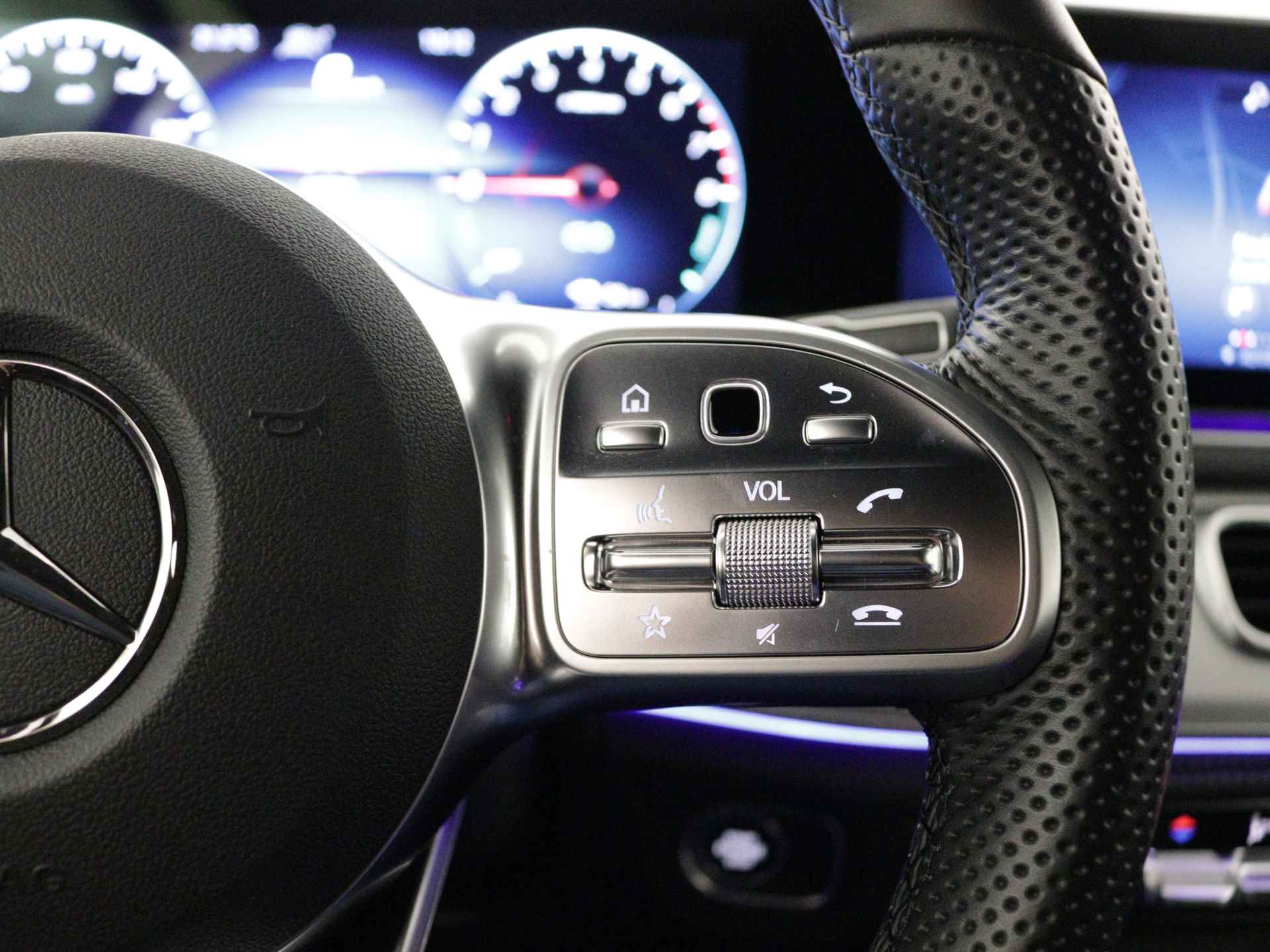Mercedes-Benz GLE Coupé 350 e AMG Nightpakket | Airmatic | Trekhaak | Burmester Audio | Rijassistentie Pack | Memory pack | Augmented reality | Keyless Go | Inclusief 24 maanden Mercedes-Benz Certified garantie voor Europa. - 19/42