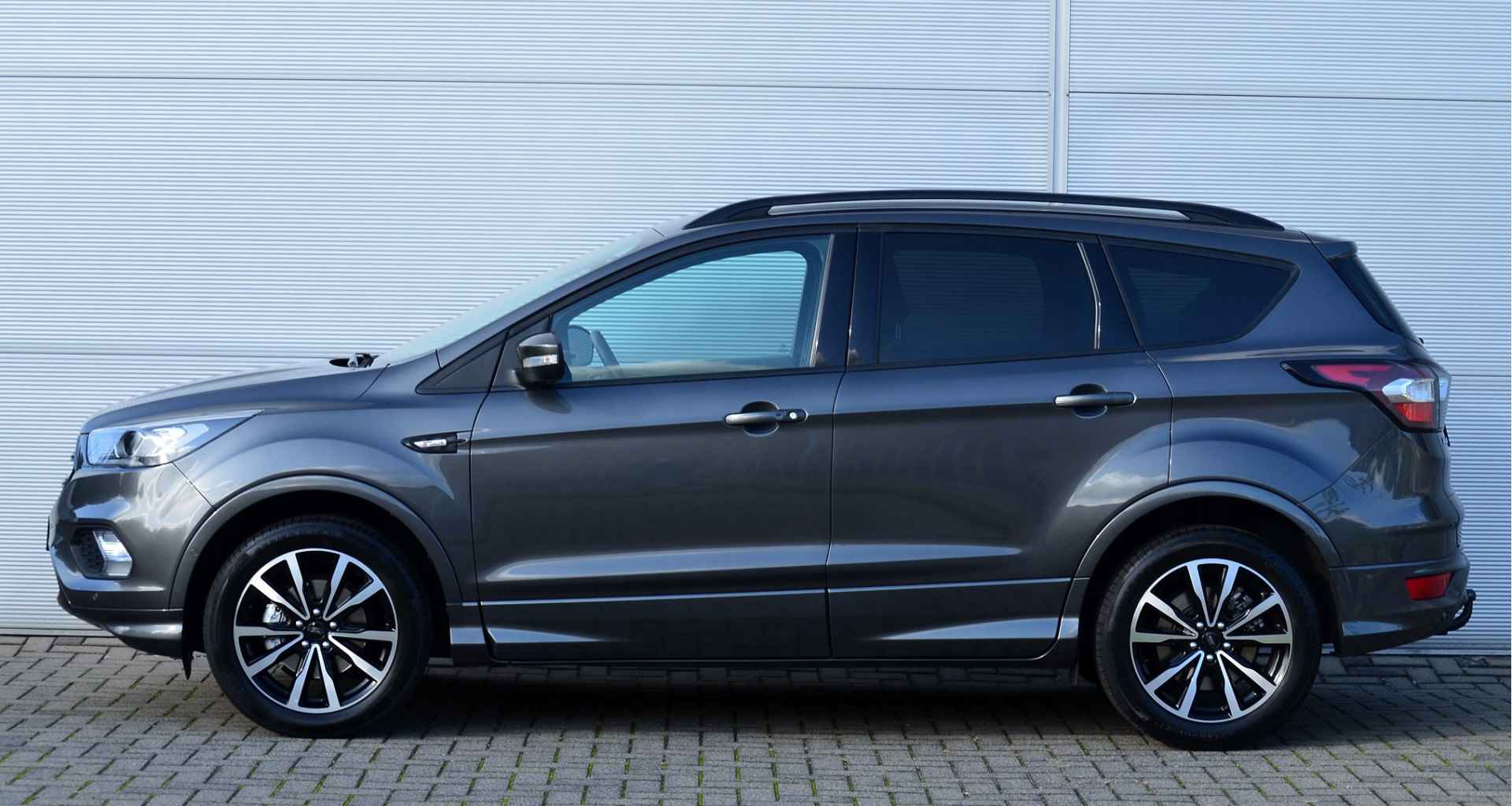 Ford Kuga 1.5 ECOBOOST ST-LINE | TREKHAAK 1800KG | LEDER ALCANTARA | EERSTE EIGENAAR | ALL IN RIJKLAARPRIJS - 7/47