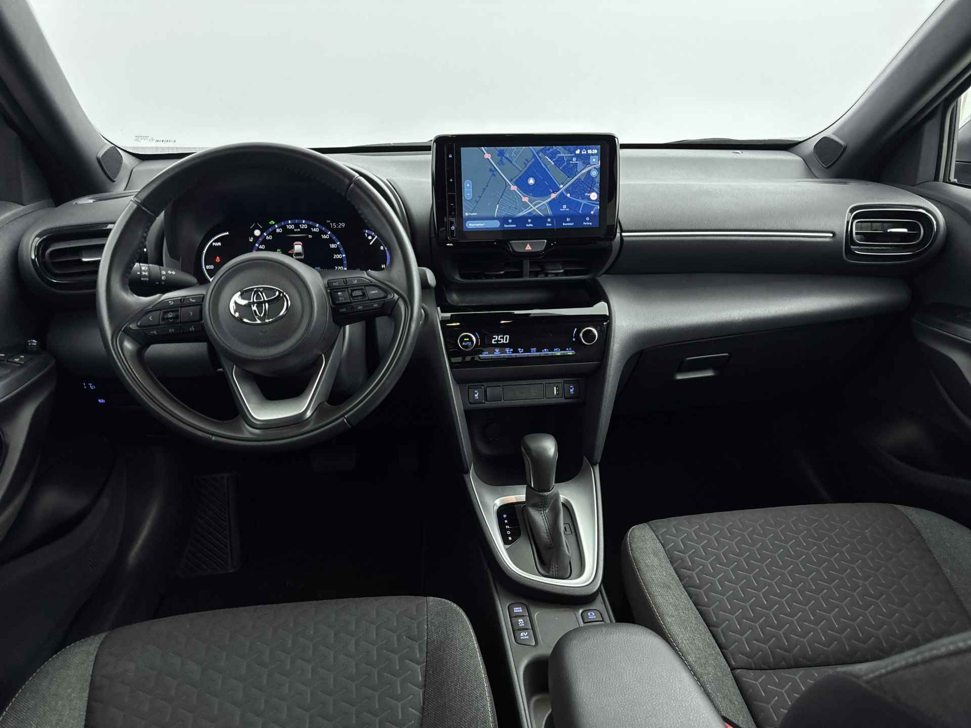 Toyota Yaris Cross 1.5 Hybrid Dynamic Limited | Camera | Navigatie | Climate Control | Stoelverwarming | LM velgen | - 5/46