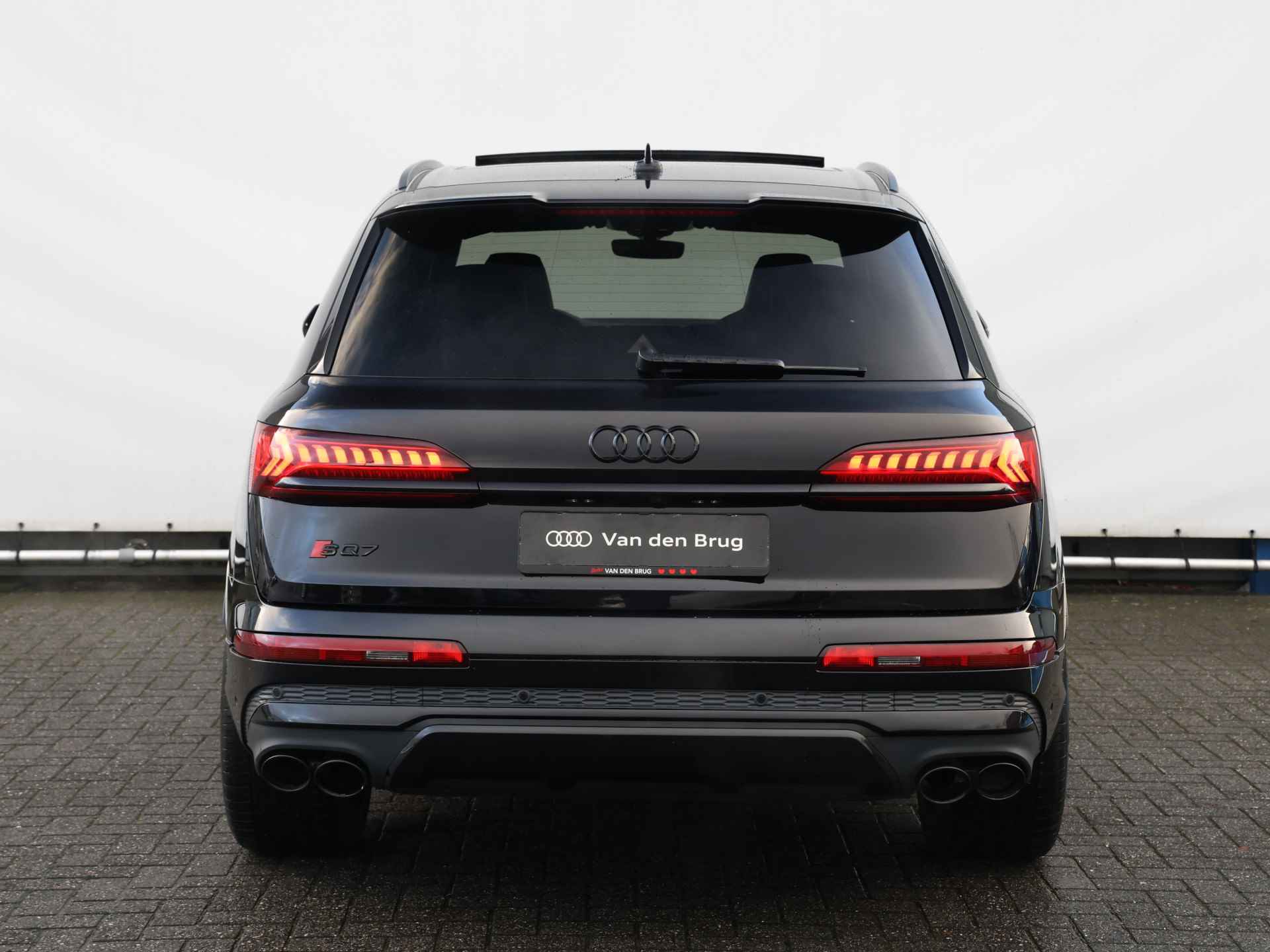 Audi SQ7 4.0 TDI quattro 435pk | Vierwielsturing | HUD | Pano | Bose | 23" Velgen | 360° camera | Stoelverwarming v+a | Trekhaak | Keyless | Memory - 6/62