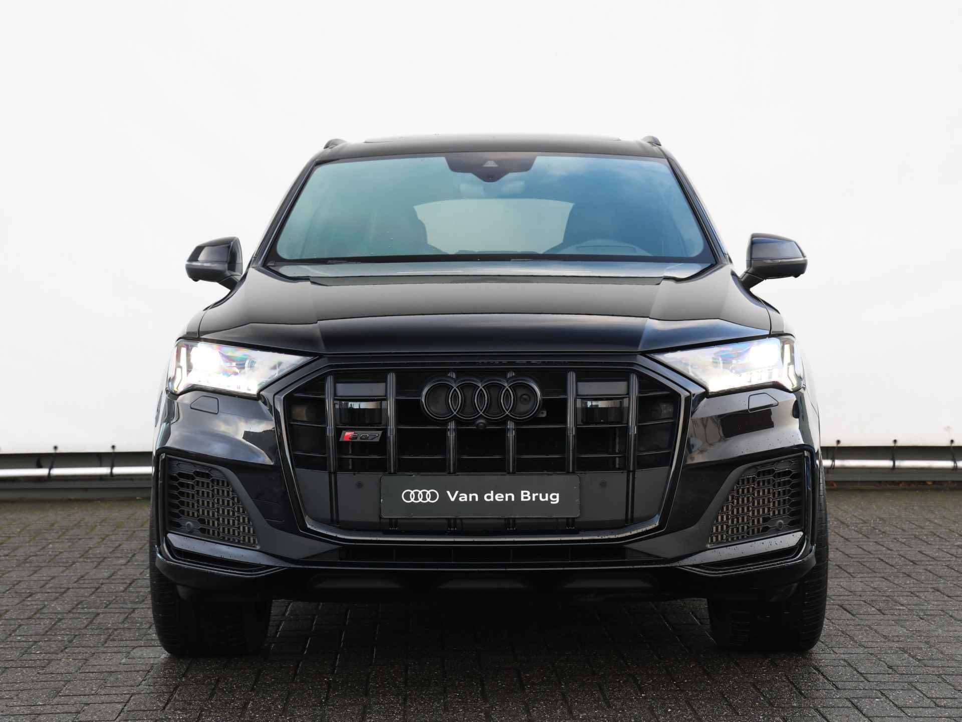 Audi SQ7 4.0 TDI quattro 435pk | Vierwielsturing | HUD | Pano | Bose | 23" Velgen | 360° camera | Stoelverwarming v+a | Trekhaak | Keyless | Memory - 19/62