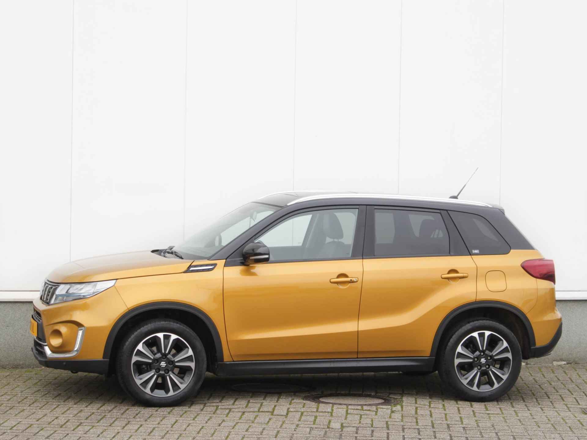 Suzuki Vitara 1.4 Boosterjet Style Smart Hybrid | Navi | Camera | Leder | Adap. Cruise | Lm-Velgen - 2/25