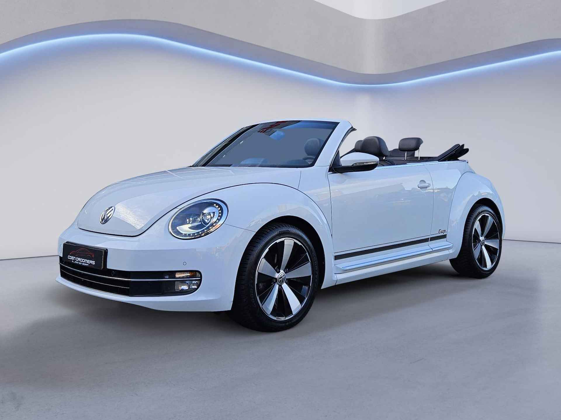 Volkswagen Beetle 1.2 TSI Design Cup Edition Cabrio/Apple Carplay/Vol leder/Xenon/Stoelverwarming/Clima&Cruise Control/Parkeersens V+A/Dodehoek&Licht&Regensensor/Lendesteun/Navi/(MET GARANTIE*) - 3/36