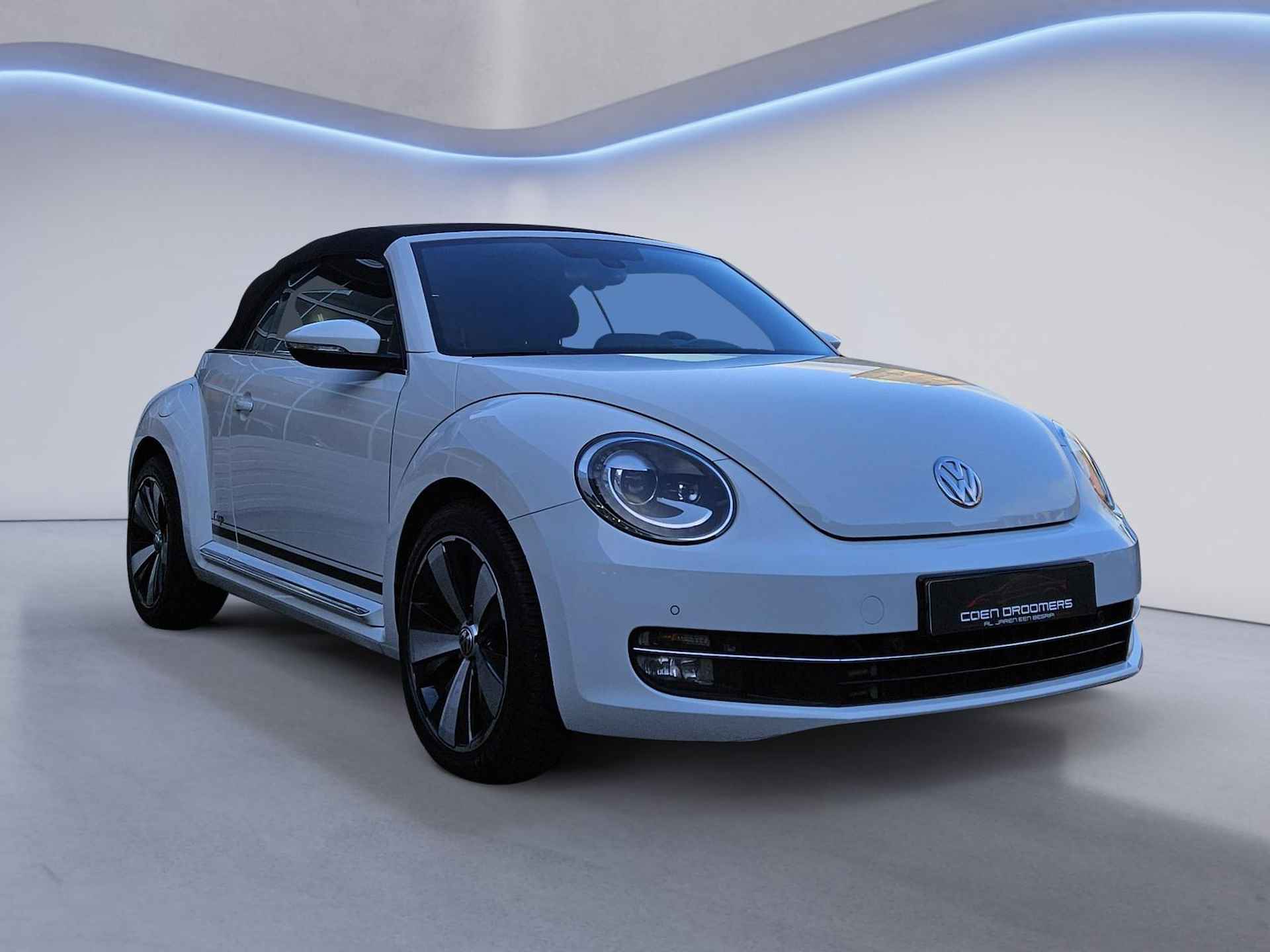 Volkswagen Beetle 1.2 TSI Design Cup Edition Cabrio/Apple Carplay/Vol leder/Xenon/Stoelverwarming/Clima&Cruise Control/Parkeersens V+A/Dodehoek&Licht&Regensensor/Lendesteun/Navi/(MET GARANTIE*) - 7/36