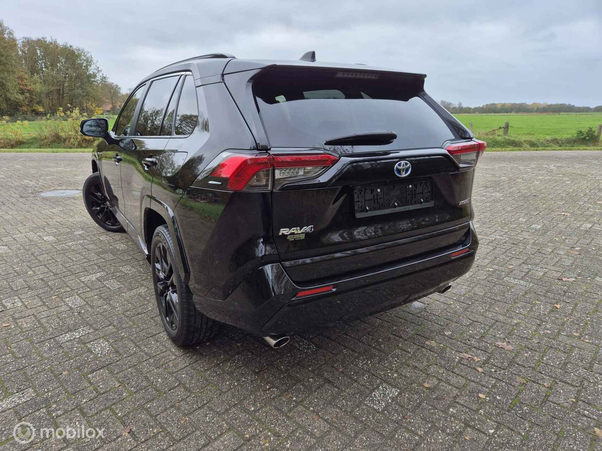 Toyota RAV4 2.5 Hybrid Black Edition - 3/37