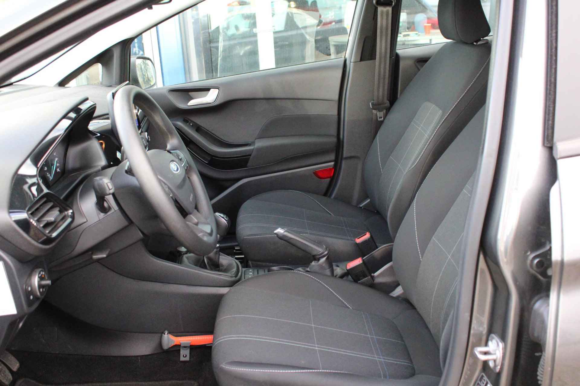 Ford Fiesta 1.0 EcoBoost Connected | 95pk | AC | PDC achter | Cruise| Navigatie | DAB | - 10/38