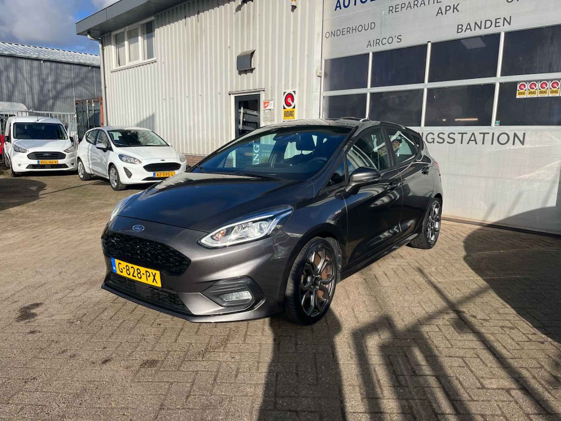 FORD Fiesta 1.0 Ecoboost ST-line  nieuwe distributieriem