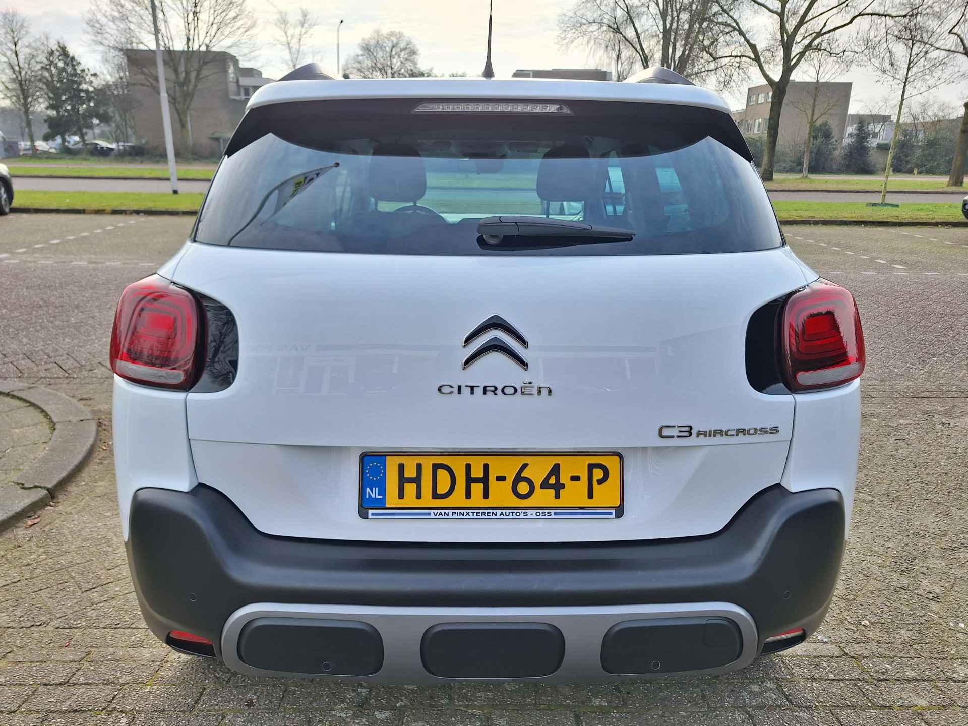 Citroën C3 Aircross 1.2 PureTech Shine - 8/26