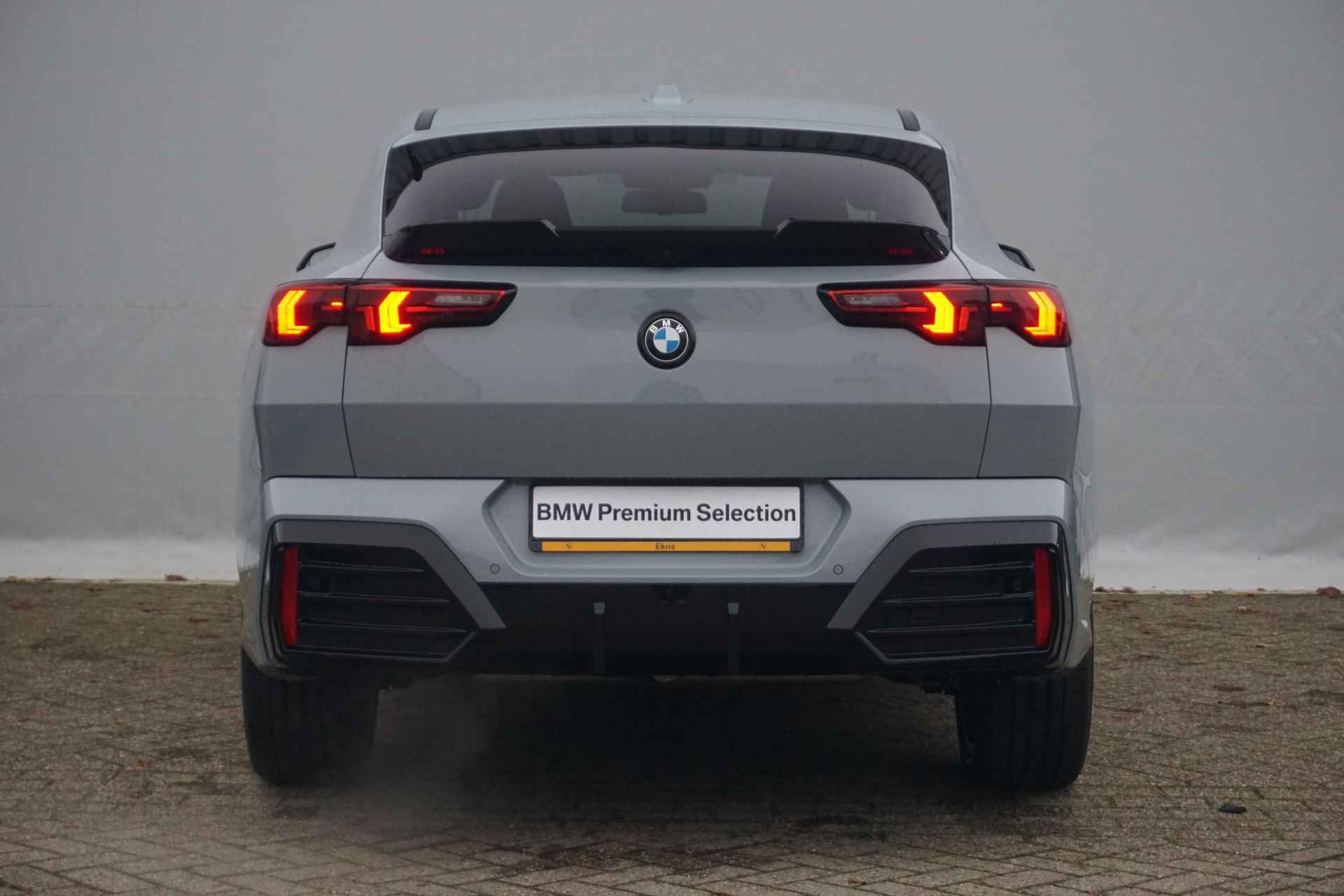 BMW X2 sDrive20i M Sport Pro / Trekhaak / Innovation / Comfort Acces / Harman Kardon / Stoel- en Stuurverwarming - 5/35