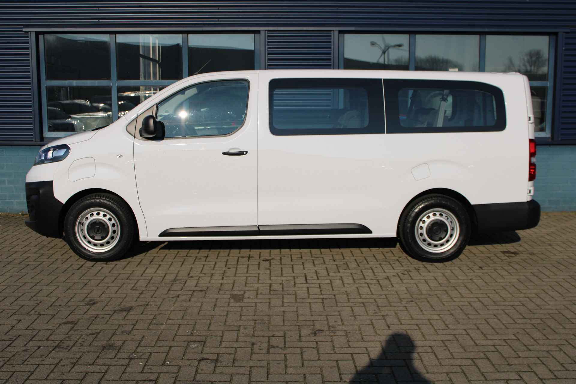 Opel Vivaro Combi Electric L3 75 kWh | 9 - PERSOONS | NAVI BY APP | FABRIEKSGARANTIE - 2/27