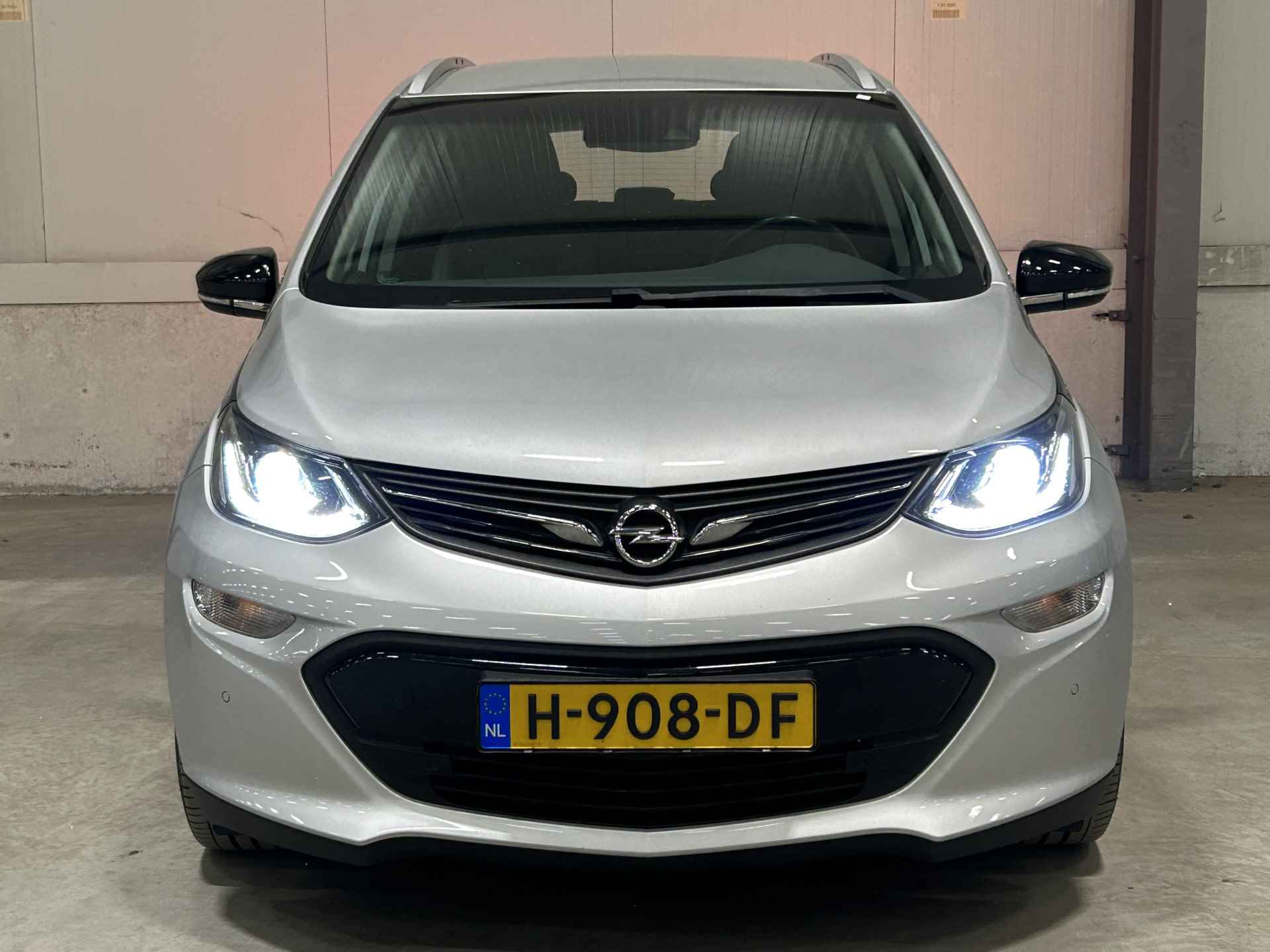 Opel Ampera-E Business executive 60 kWh | Lederen bekleding | Carplay | Camera | Stuur/Stoelverwarming | BOSE | Dodehoek detectie | - 14/37