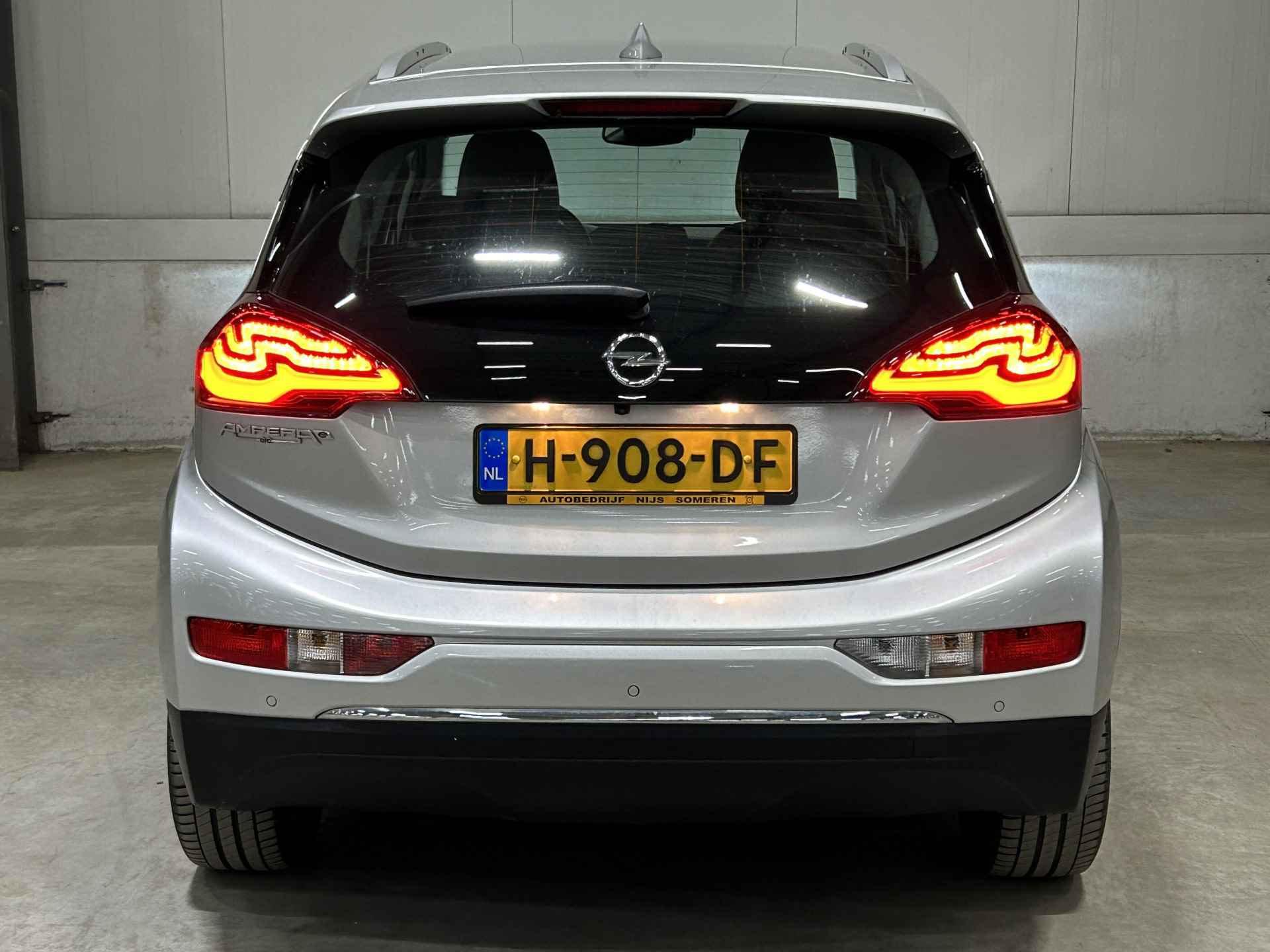 Opel Ampera-E Business executive 60 kWh | Lederen bekleding | Carplay | Camera | Stuur/Stoelverwarming | BOSE | Dodehoek detectie | - 15/37