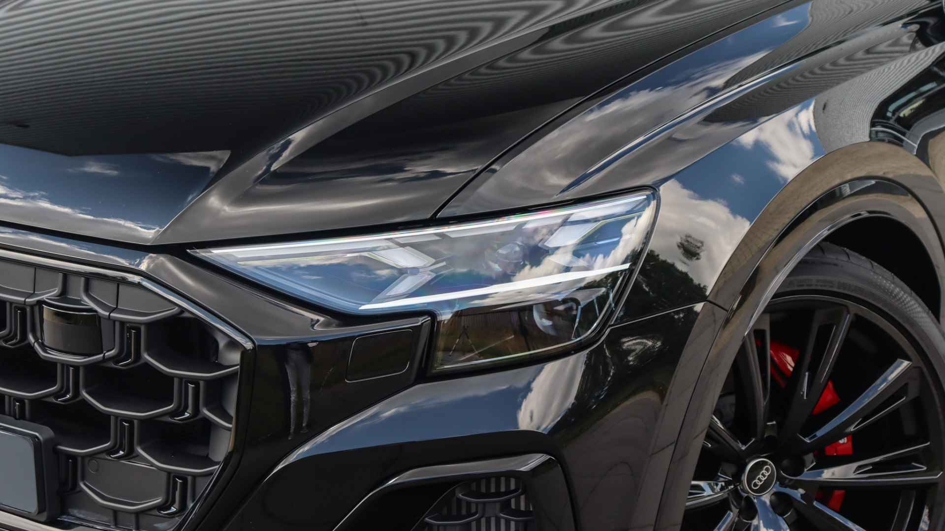 Audi SQ8 4.0 TFSI Quattro Facelift | Stoelventilatie | B&O | Soft-Close | Panoramadak | Standkachel | Head-up | Trekhaak - 23/41