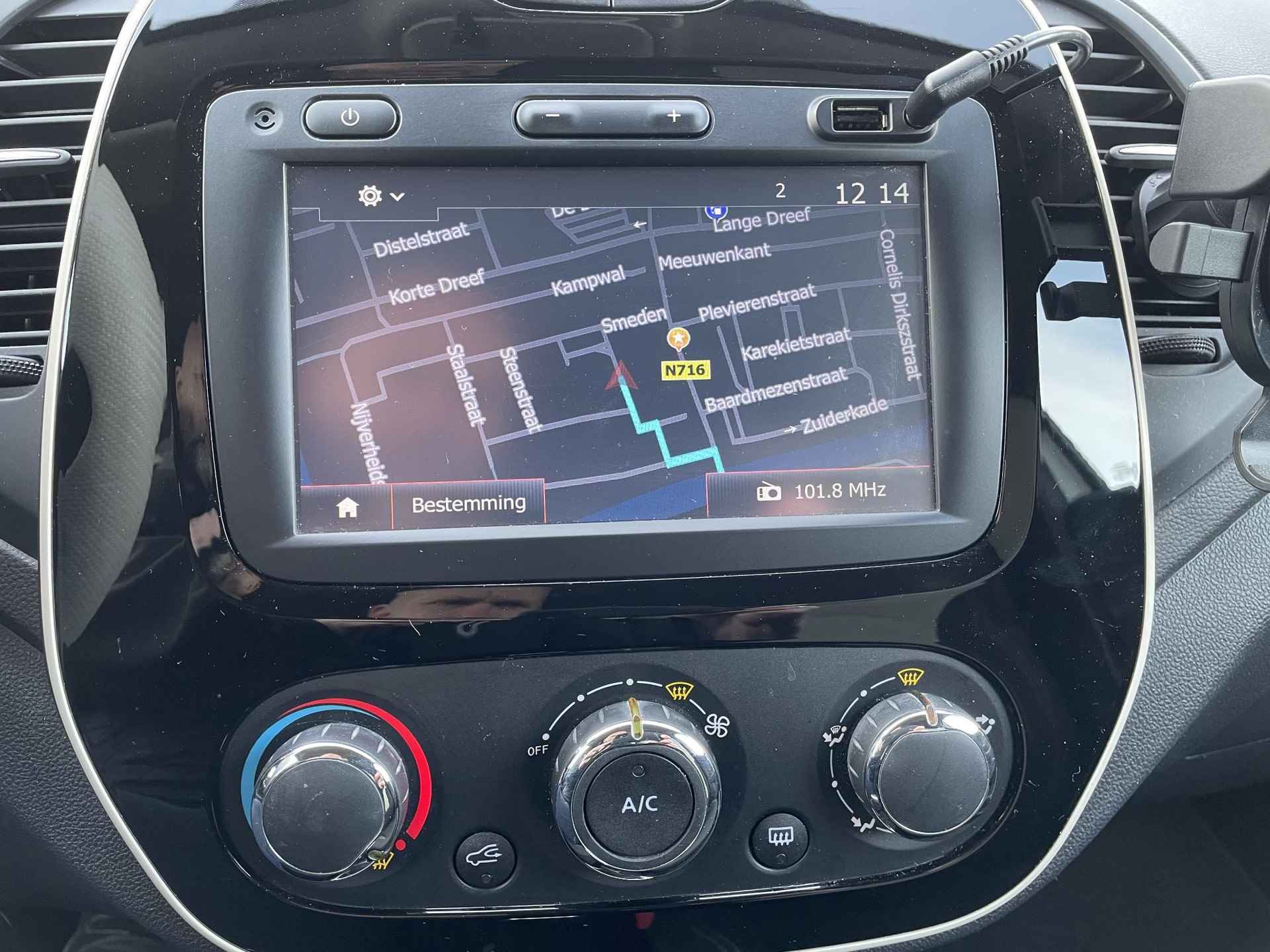 Renault Captur TCe Limited / Nav. / Apple Carplay / Camera / Pdc Achter / - 14/18