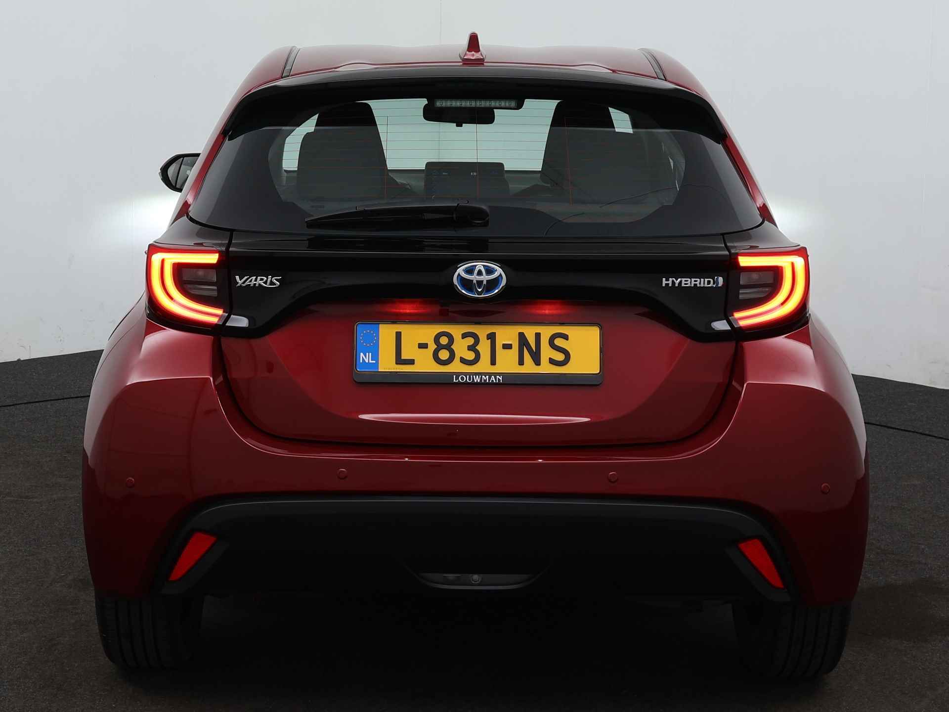 Toyota Yaris 1.5 Hybrid Dynamic | Apple CarPlay | Camera | LM Velgen | - 28/43