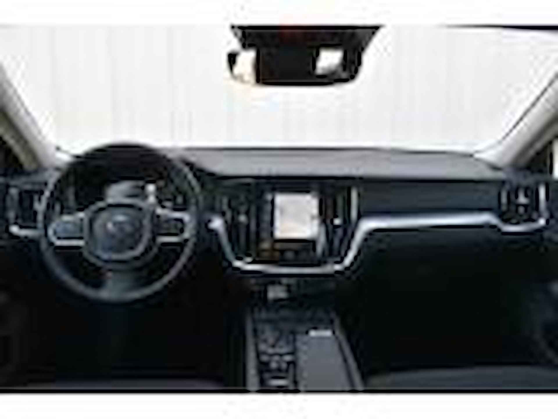 Volvo V60 T4 210PK Automaat Momentum Pro | Polestar | 19" LMV | El. Trekhaak | LED | Getint glas | Apple carplay / Android | - 16/35