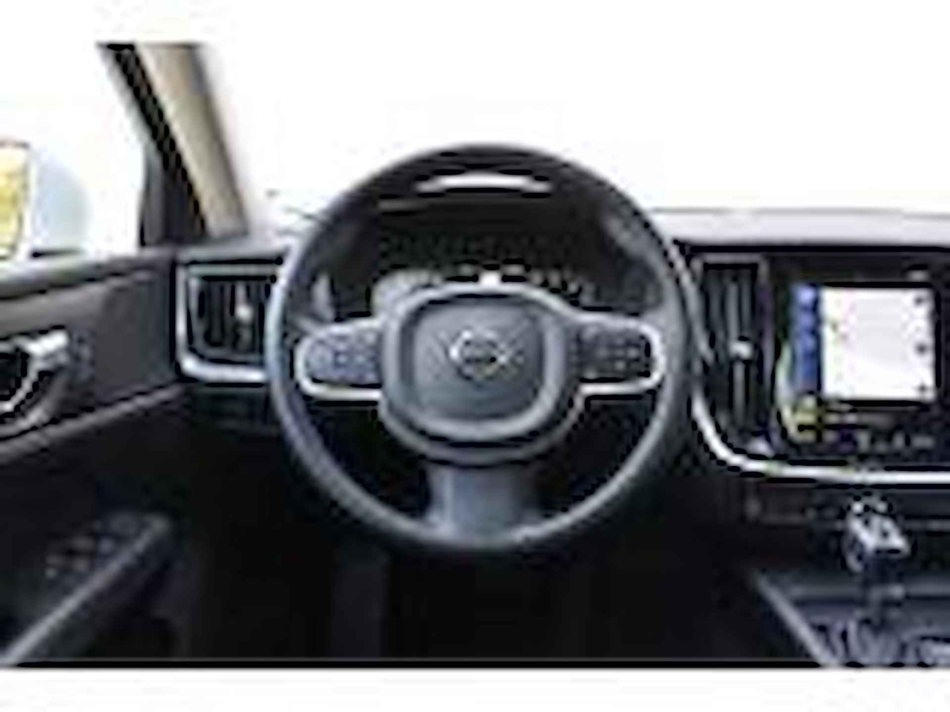 Volvo V60 T4 210PK Automaat Momentum Pro | Polestar | 19" LMV | El. Trekhaak | LED | Getint glas | Apple carplay / Android | - 17/35