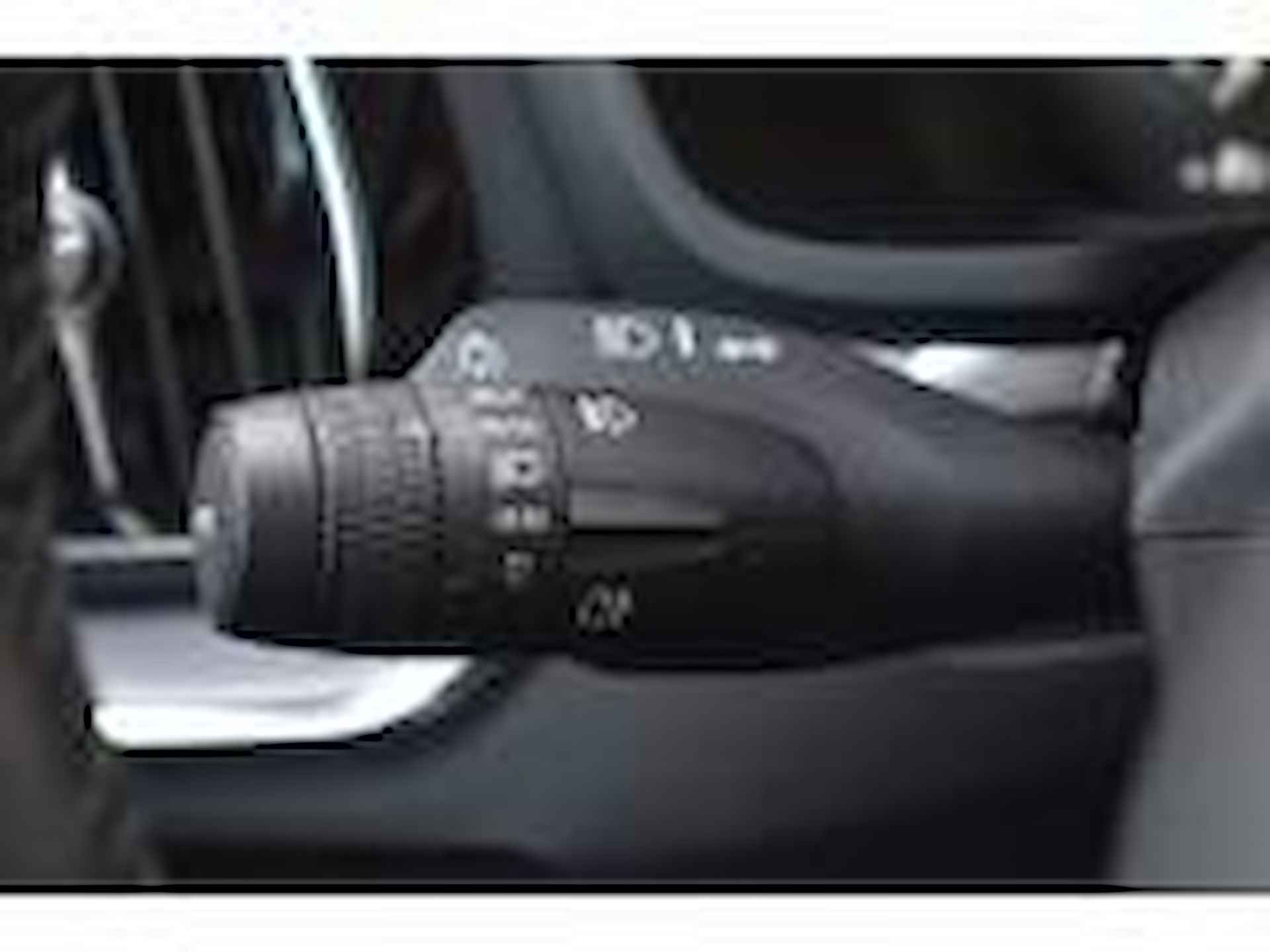 Volvo V60 T4 210PK Automaat Momentum Pro | Polestar | 19" LMV | El. Trekhaak | LED | Getint glas | Apple carplay / Android | - 23/35