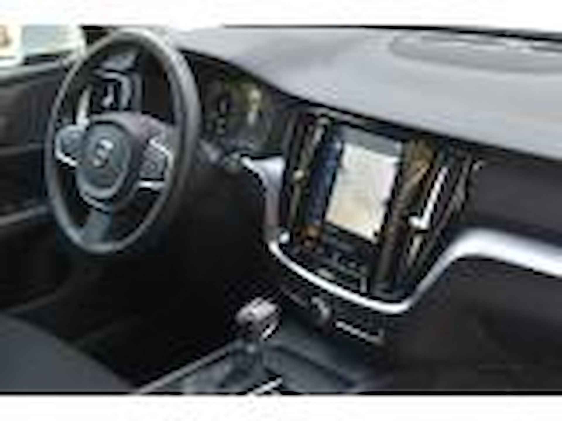 Volvo V60 T4 210PK Automaat Momentum Pro | Polestar | 19" LMV | El. Trekhaak | LED | Getint glas | Apple carplay / Android | - 33/35