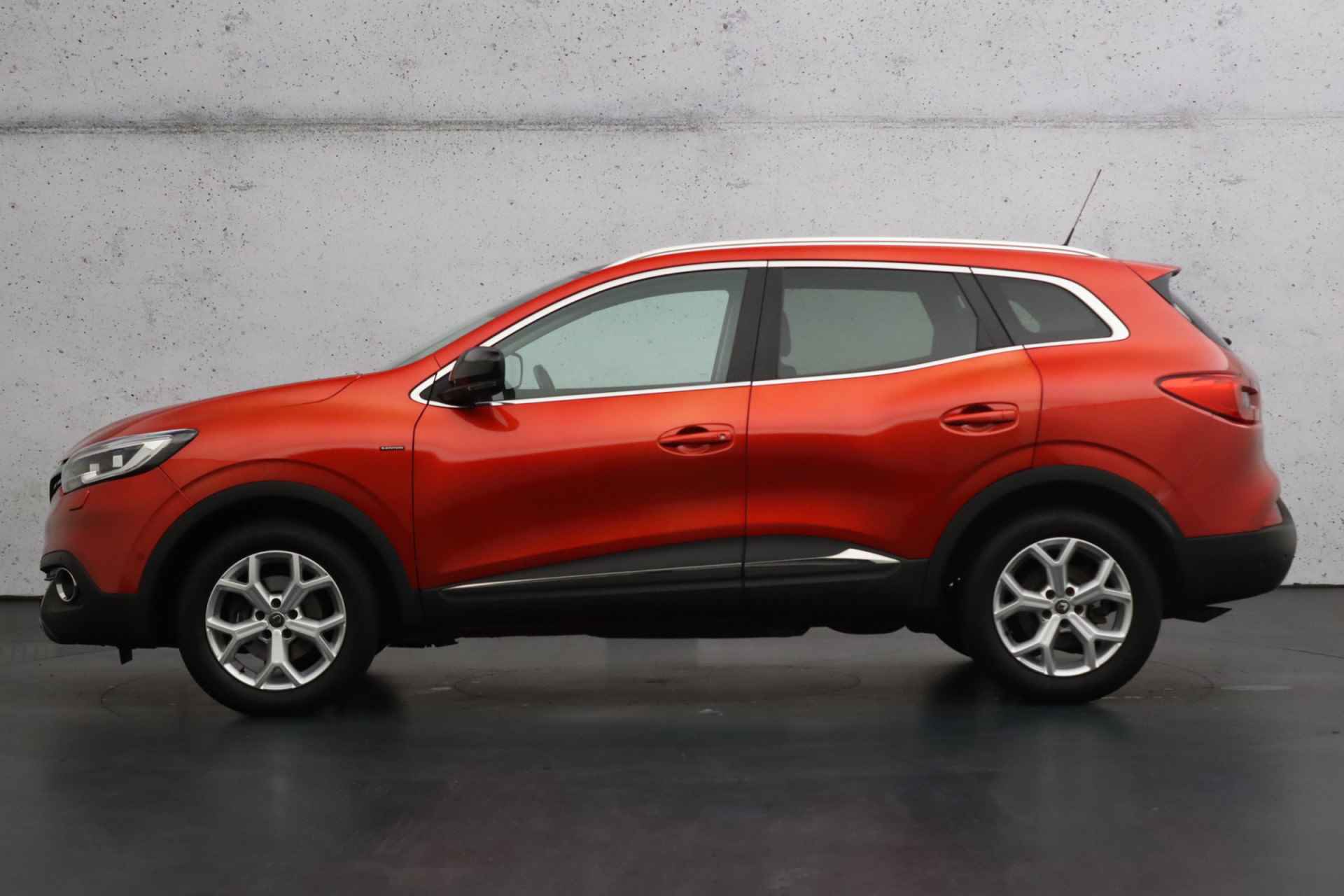 Renault Kadjar 1.2 TCe Intens | Panoramadak | 4-Seizoensbanden | Camera | LED | Navigatie - 7/30