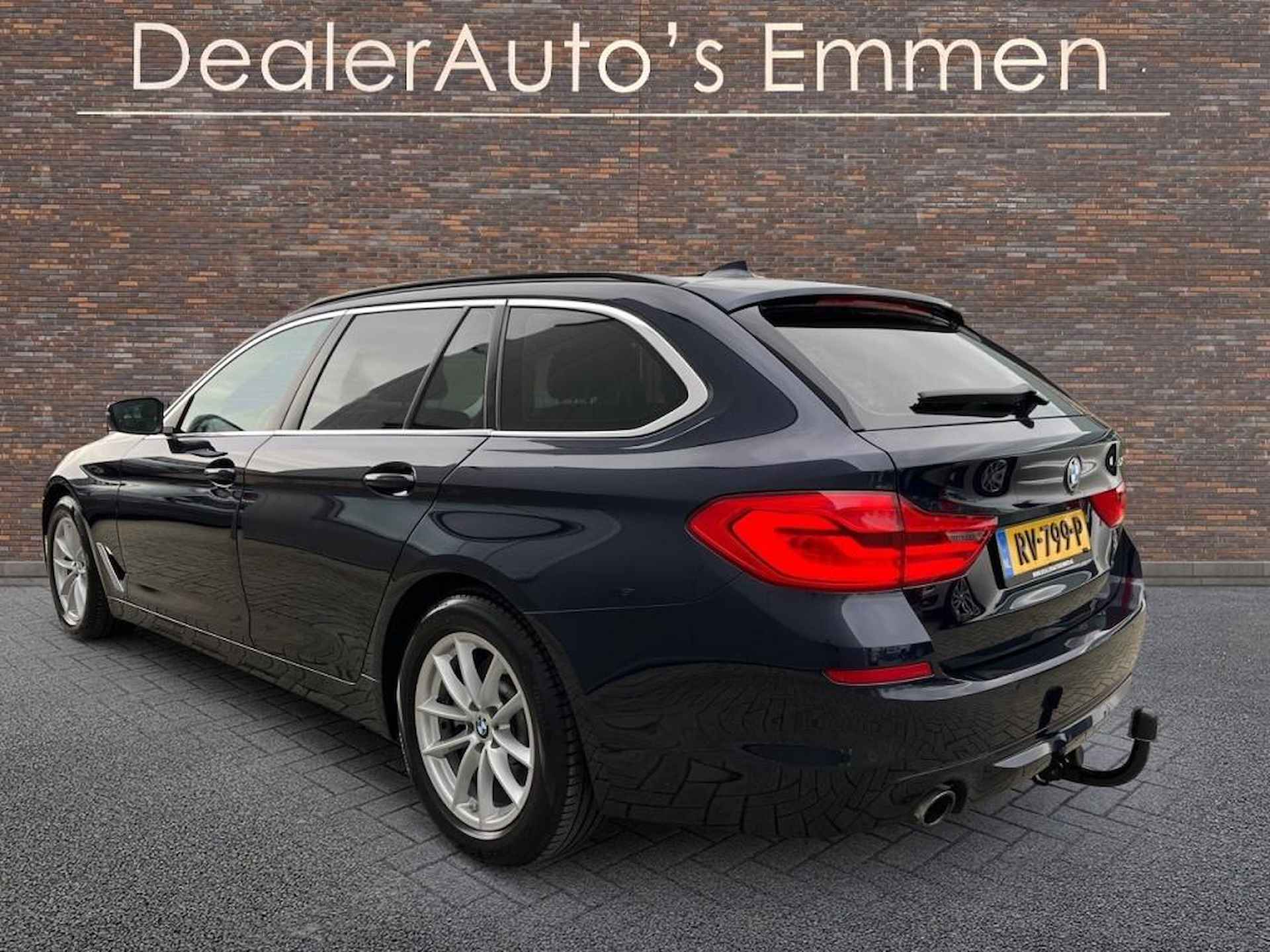 BMW 5 Serie Touring 520i Executive - 8/37